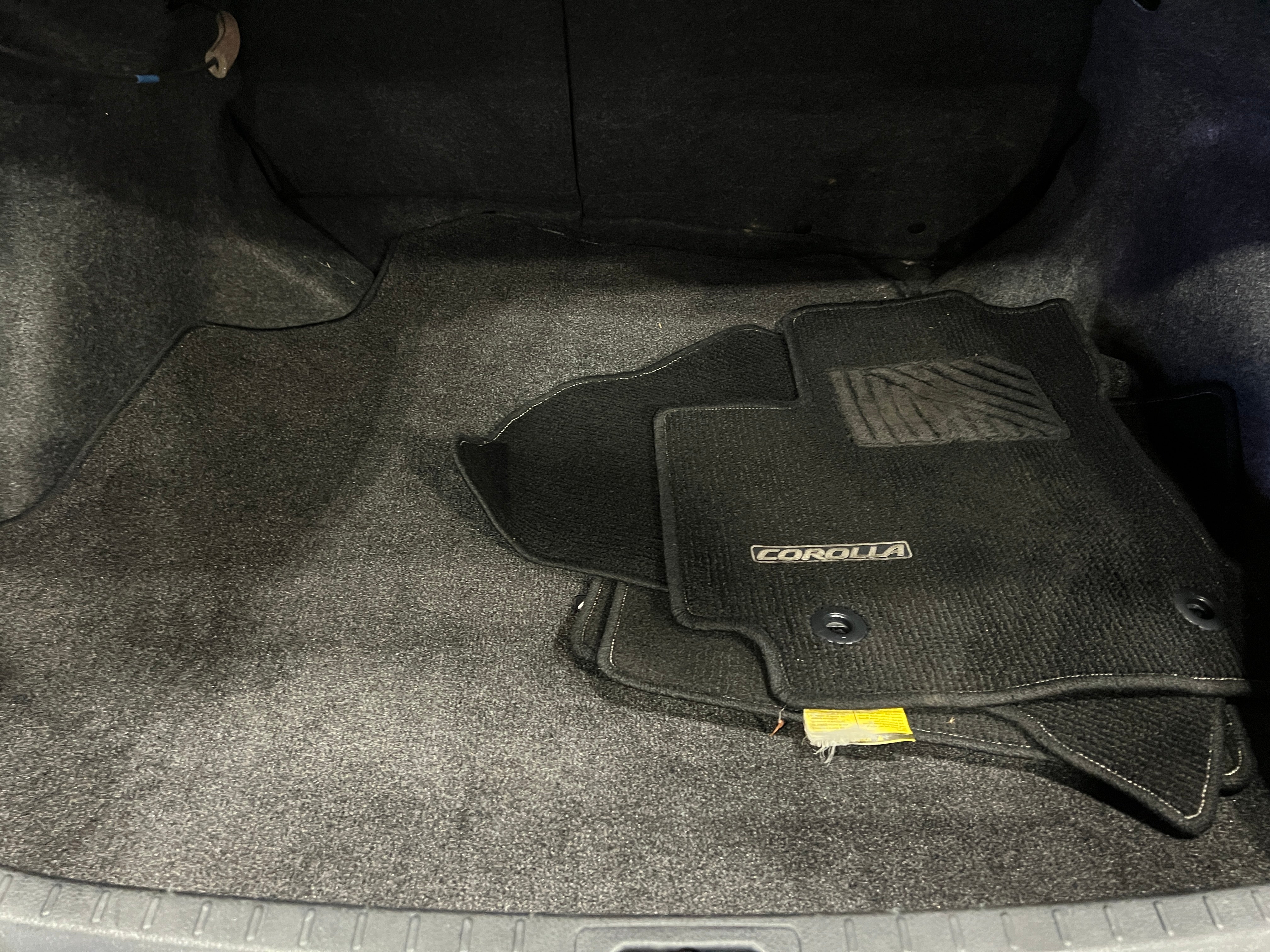 2015 Toyota Corolla L 7