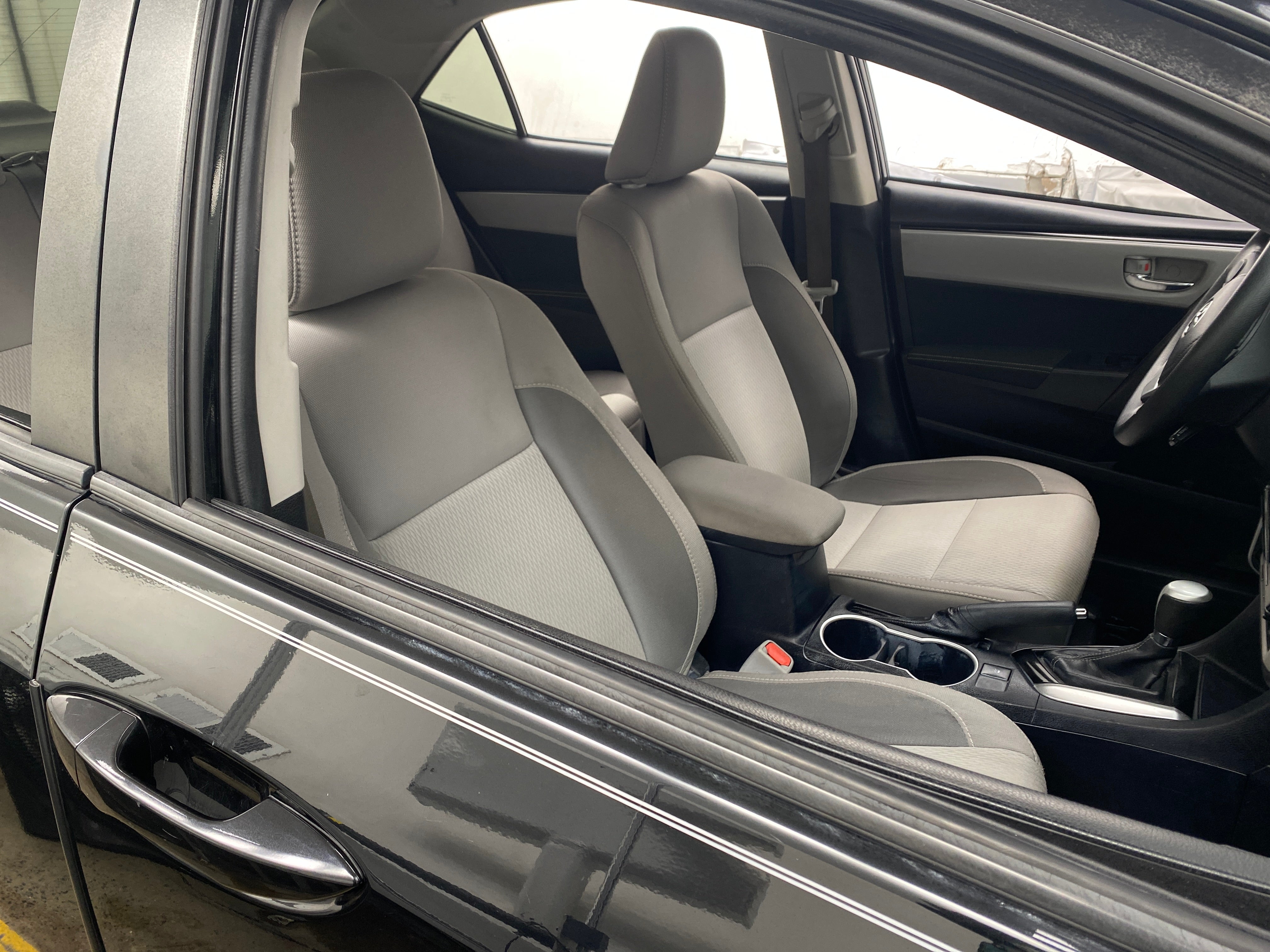 2019 Toyota Corolla LE 2