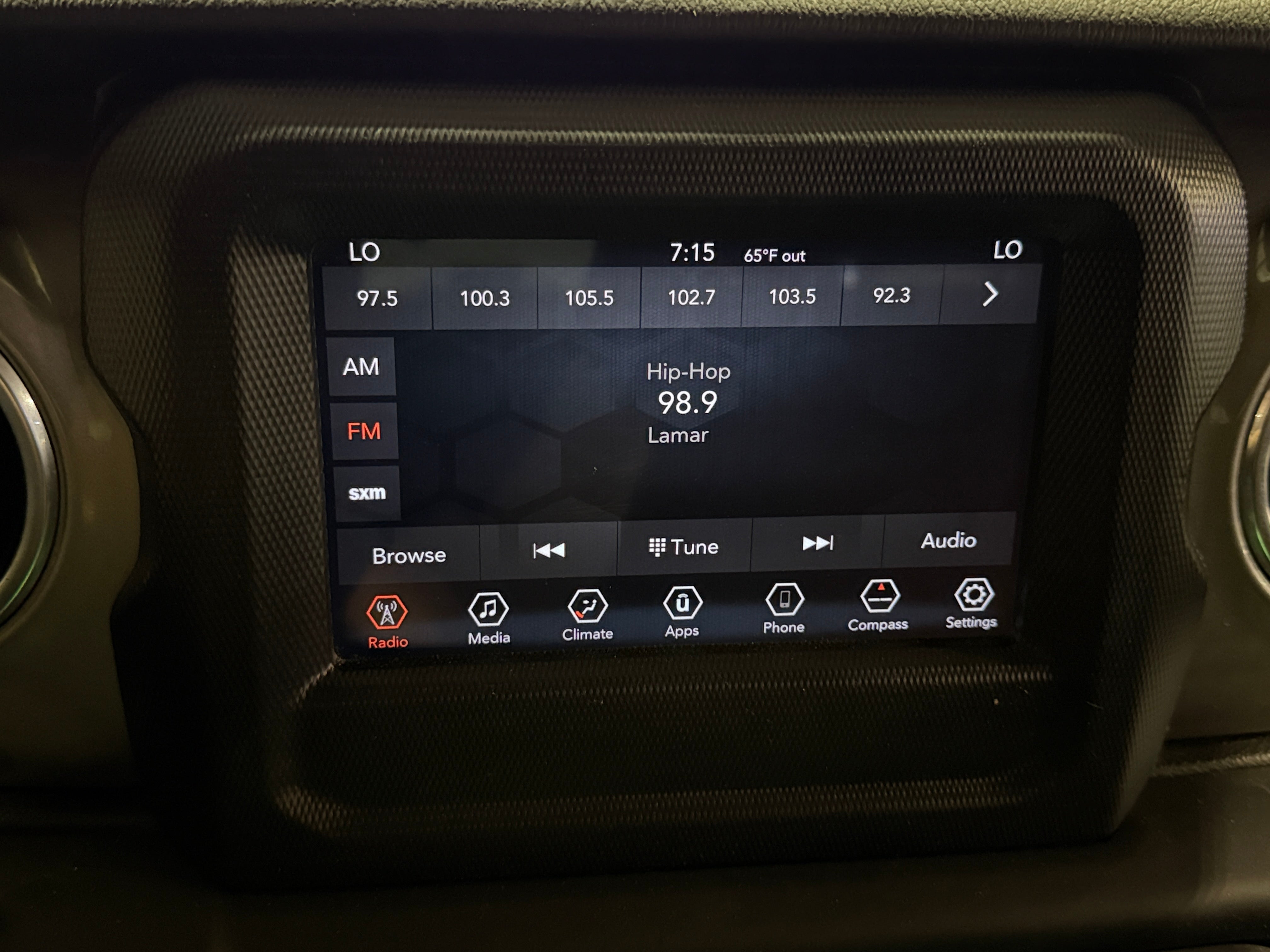 2019 Jeep Wrangler Unlimited Sahara 4