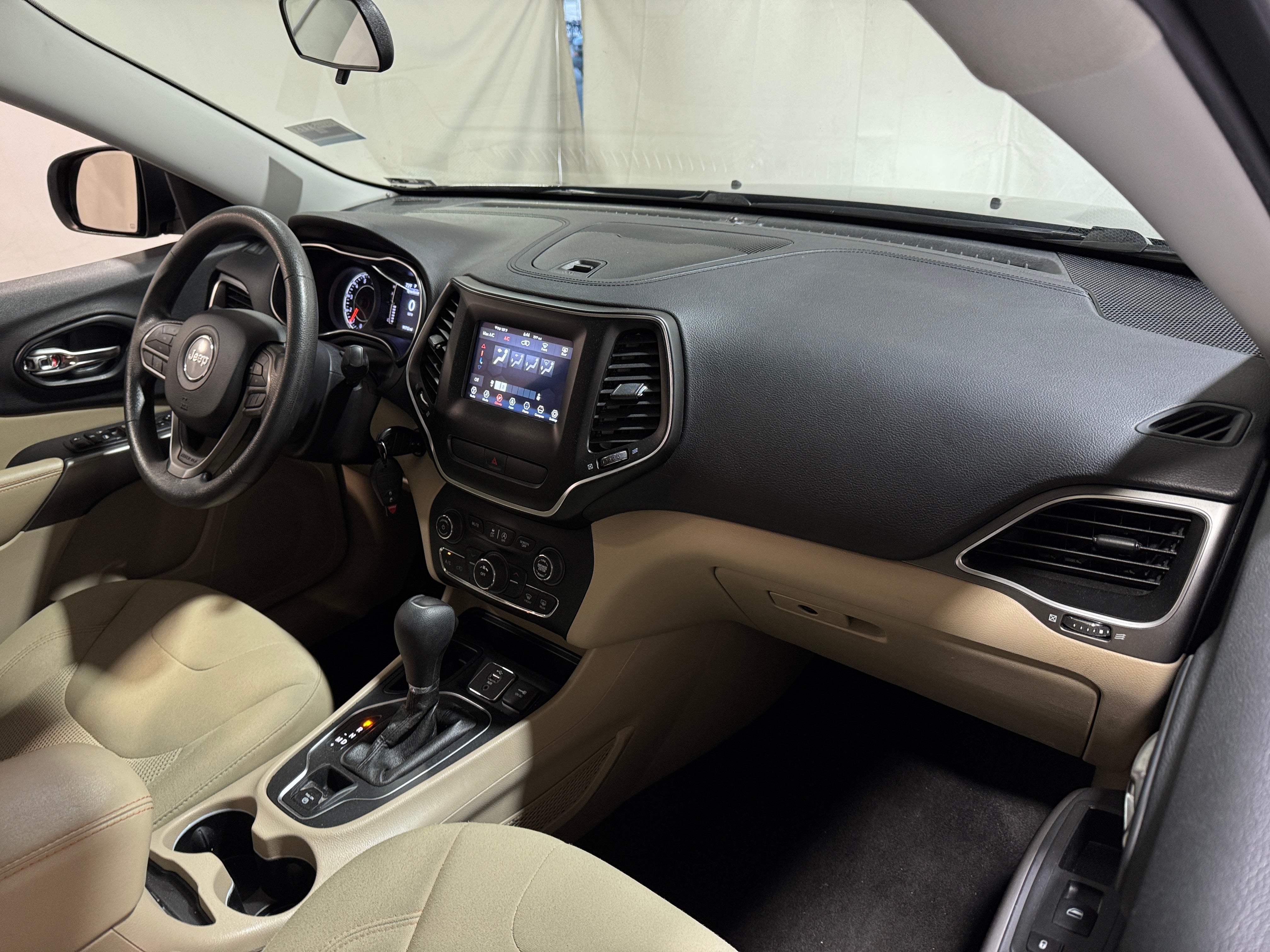 2019 Jeep Cherokee Latitude 3