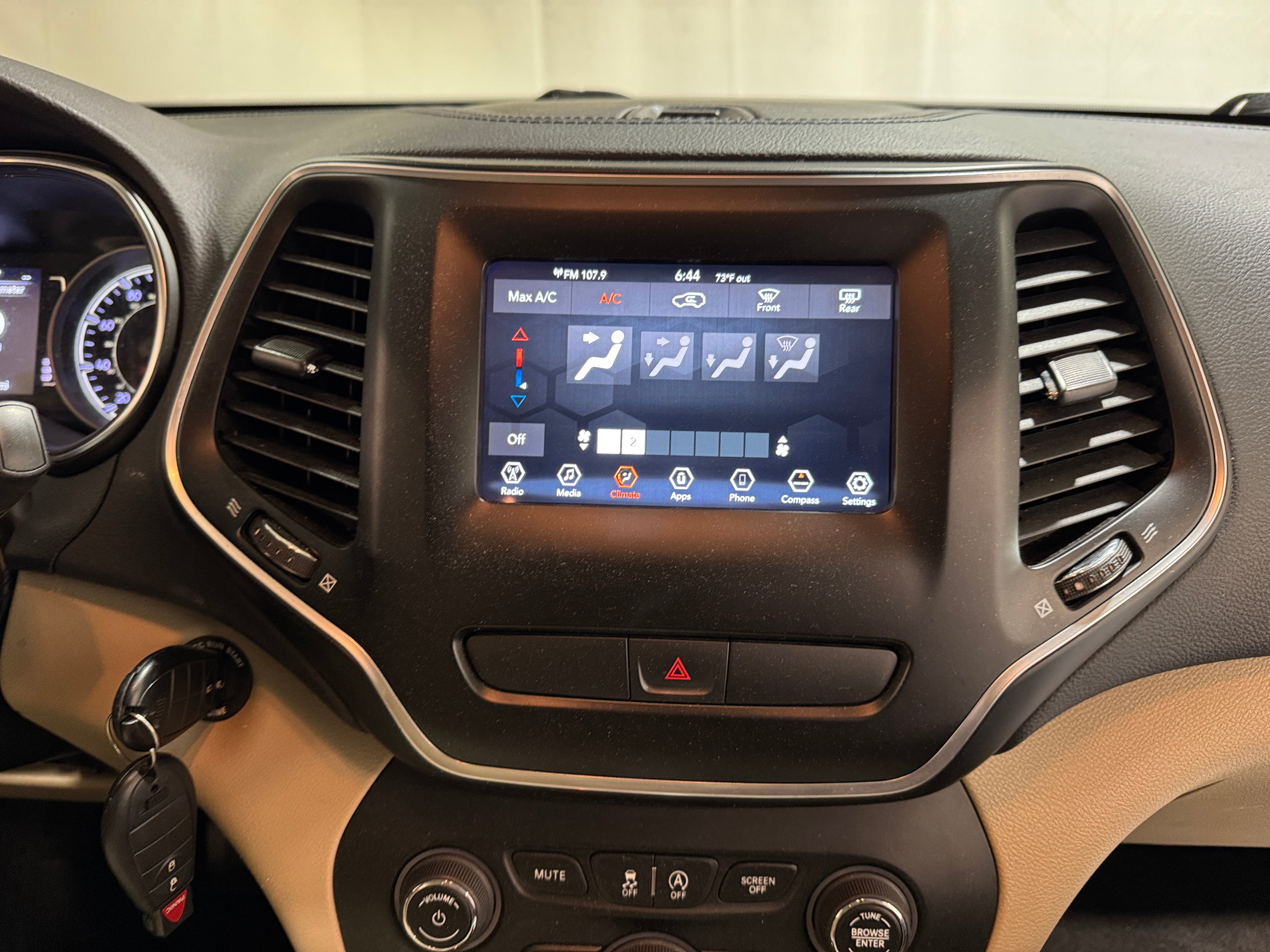 2019 Jeep Cherokee Latitude 4