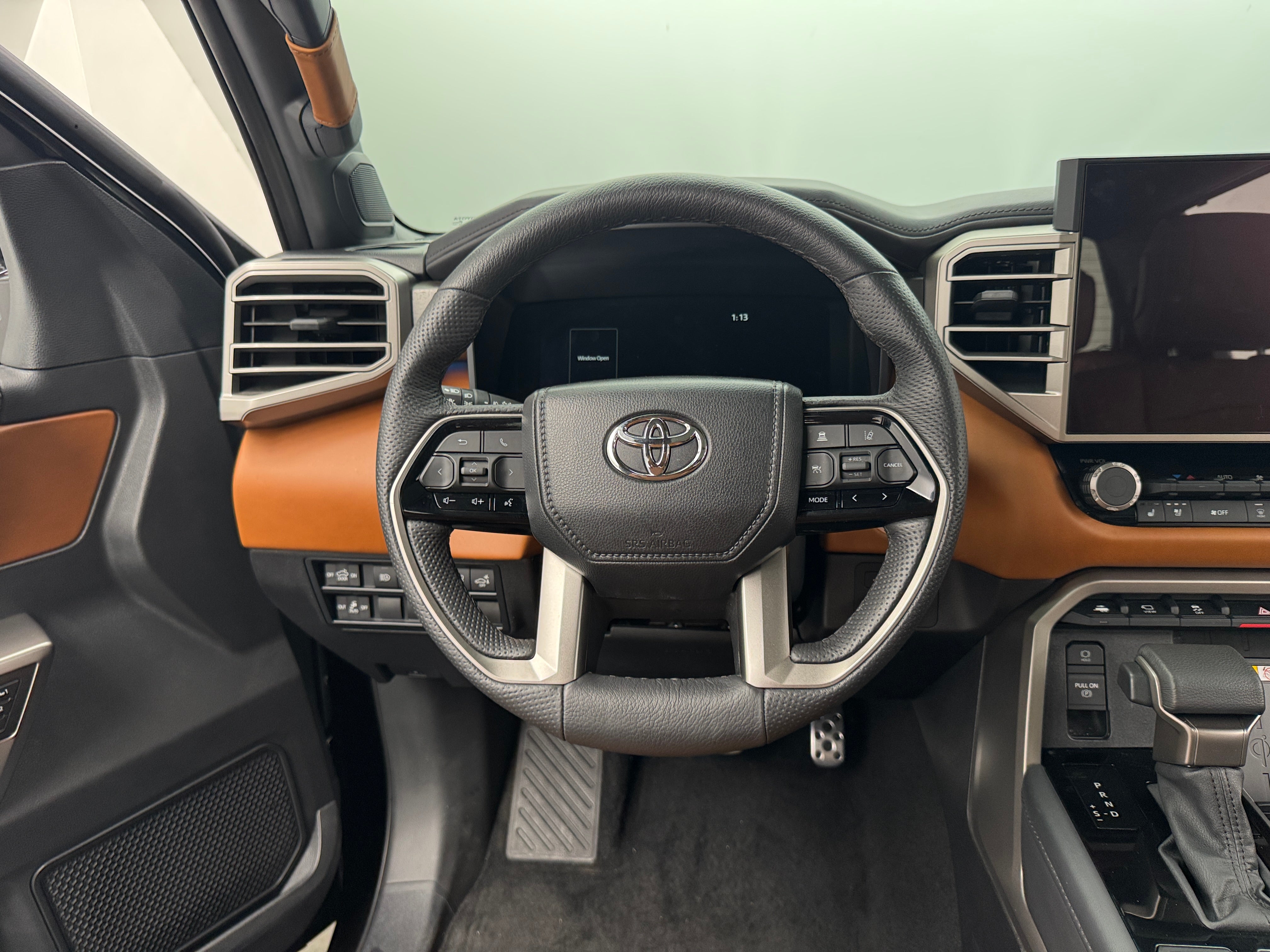 2024 Toyota Tundra Limited 4