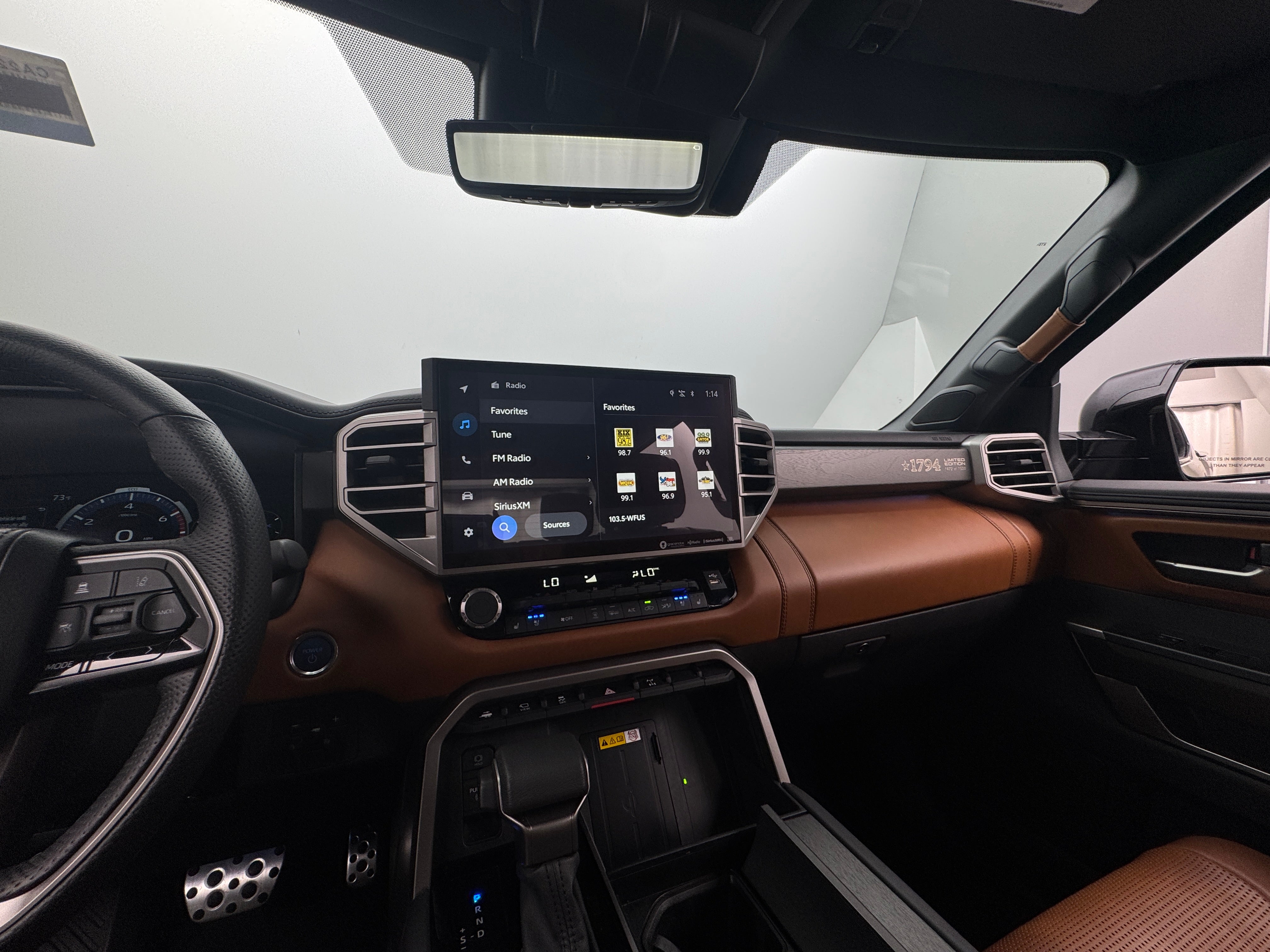 2024 Toyota Tundra Limited 3