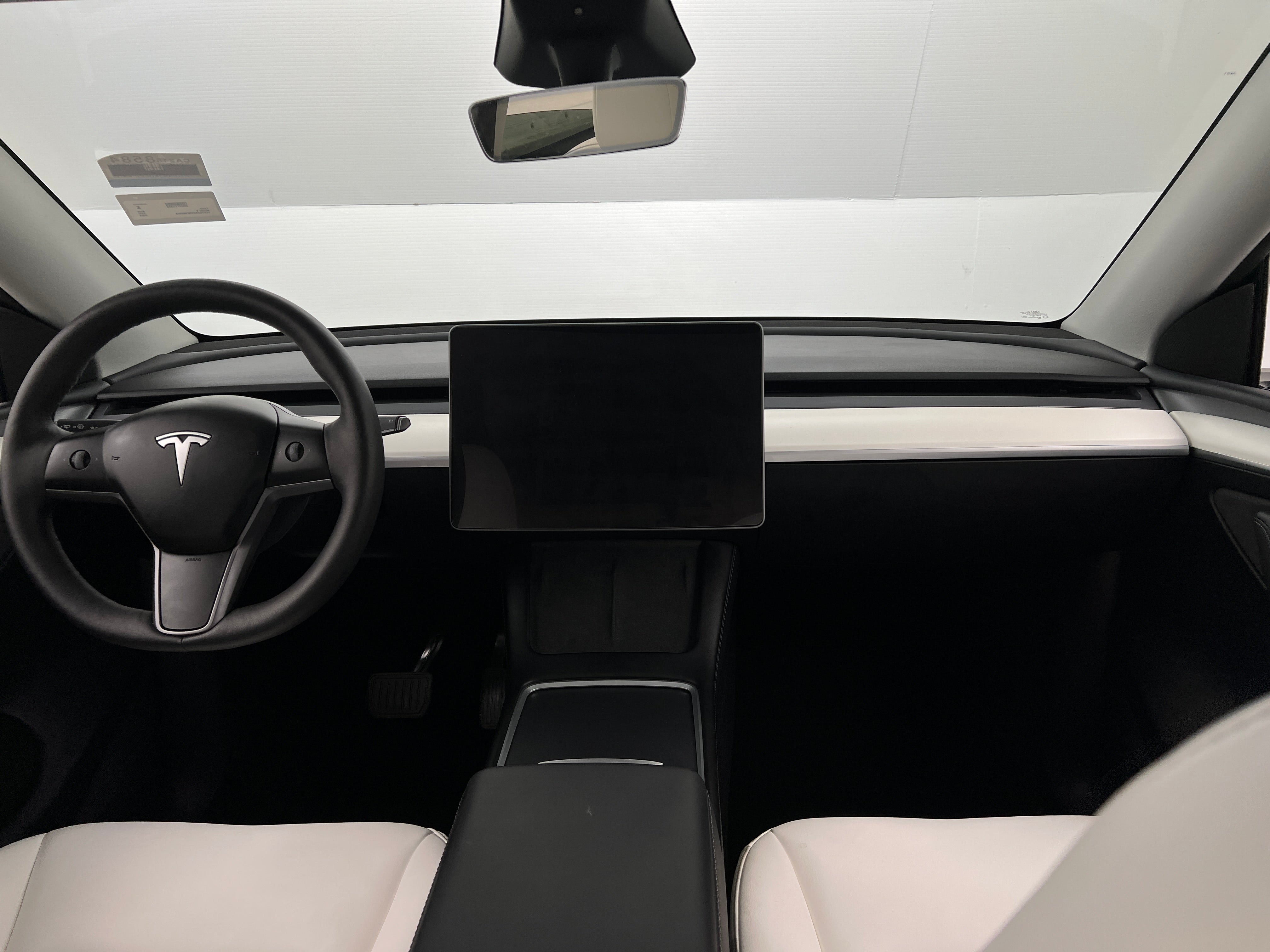 2024 Tesla Model Y Long Range 2