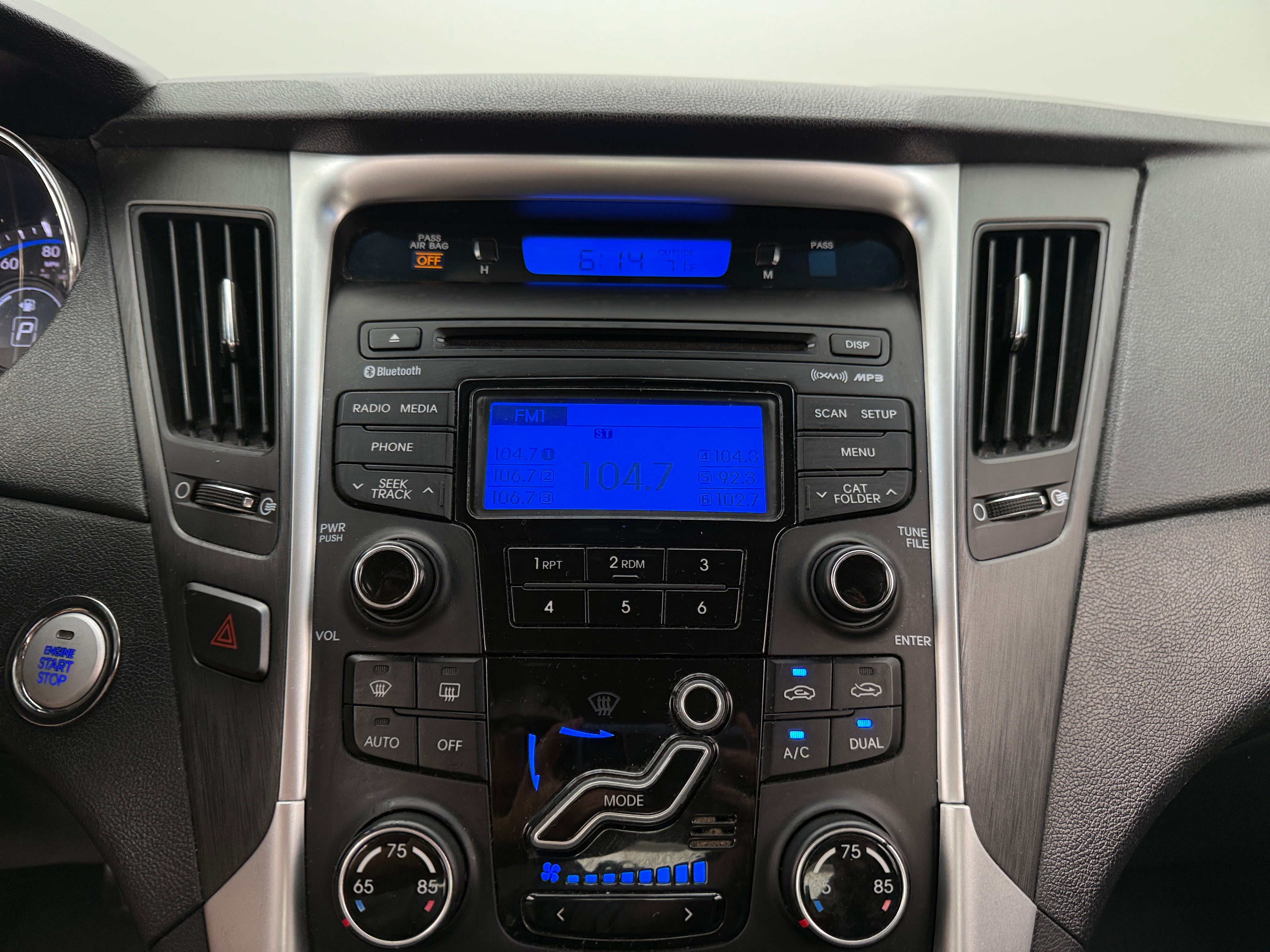 2013 Hyundai Sonata SE 3