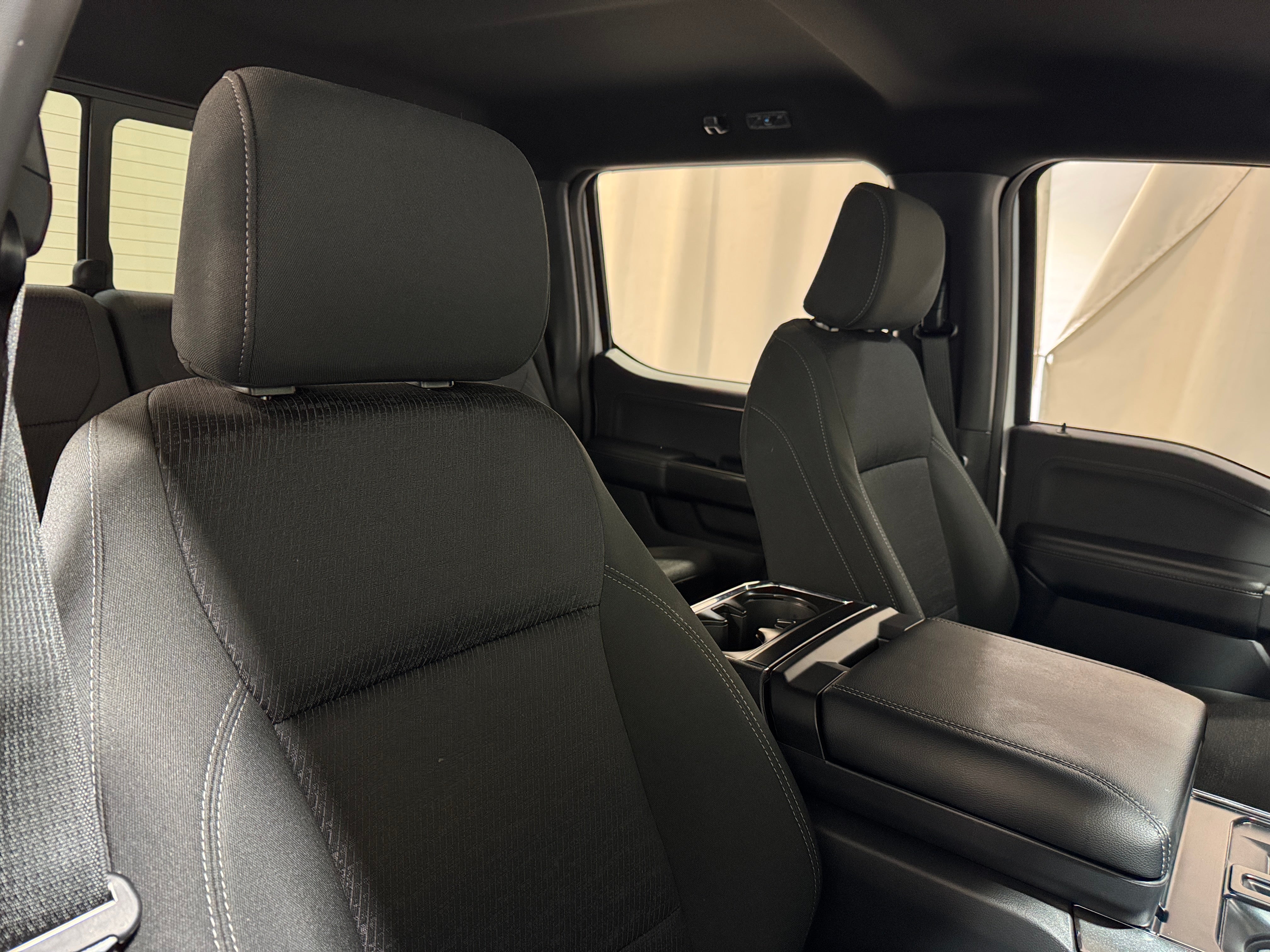 2023 Ford Econoline E-150 2
