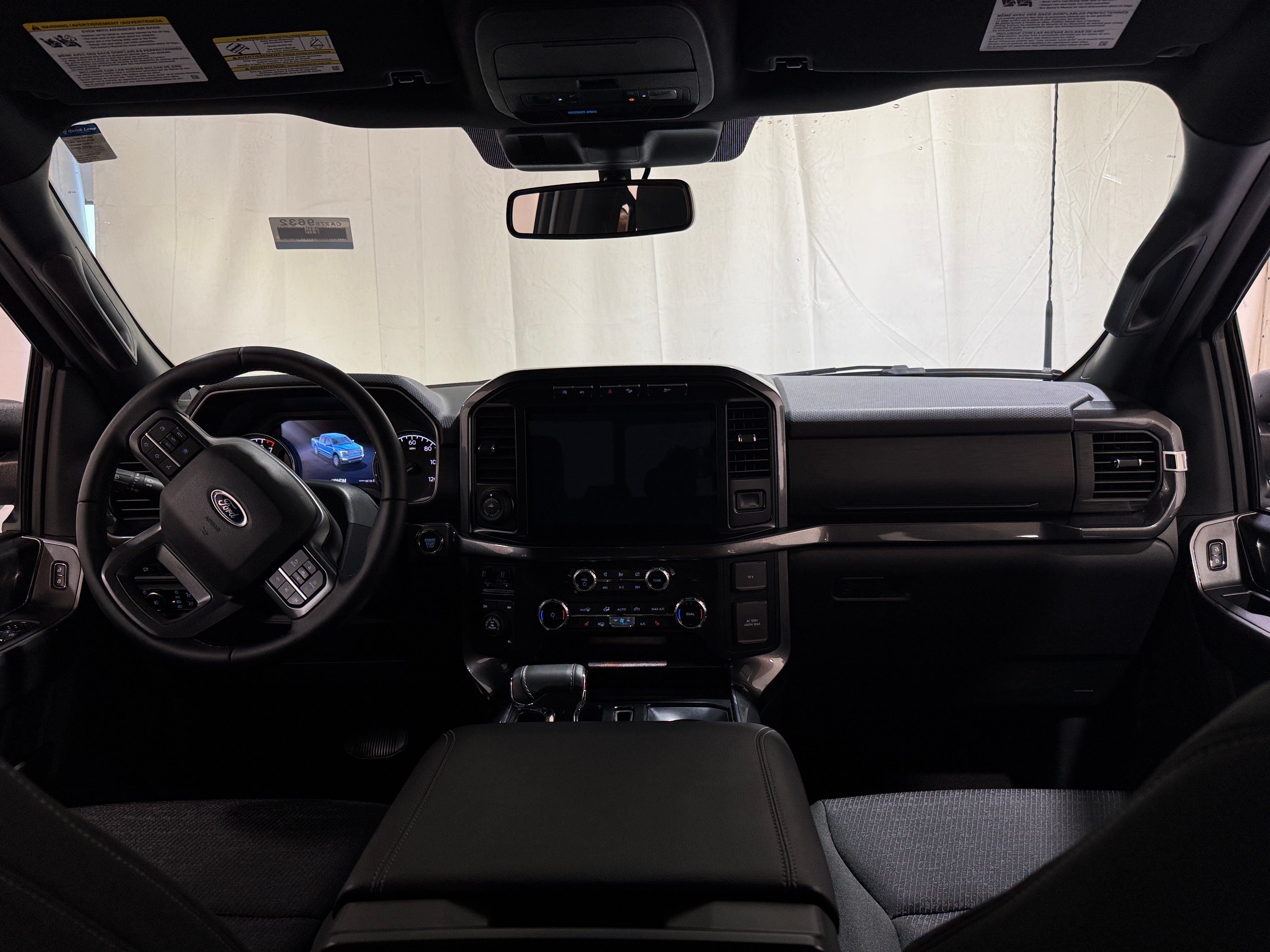 2023 Ford Econoline E-150 3
