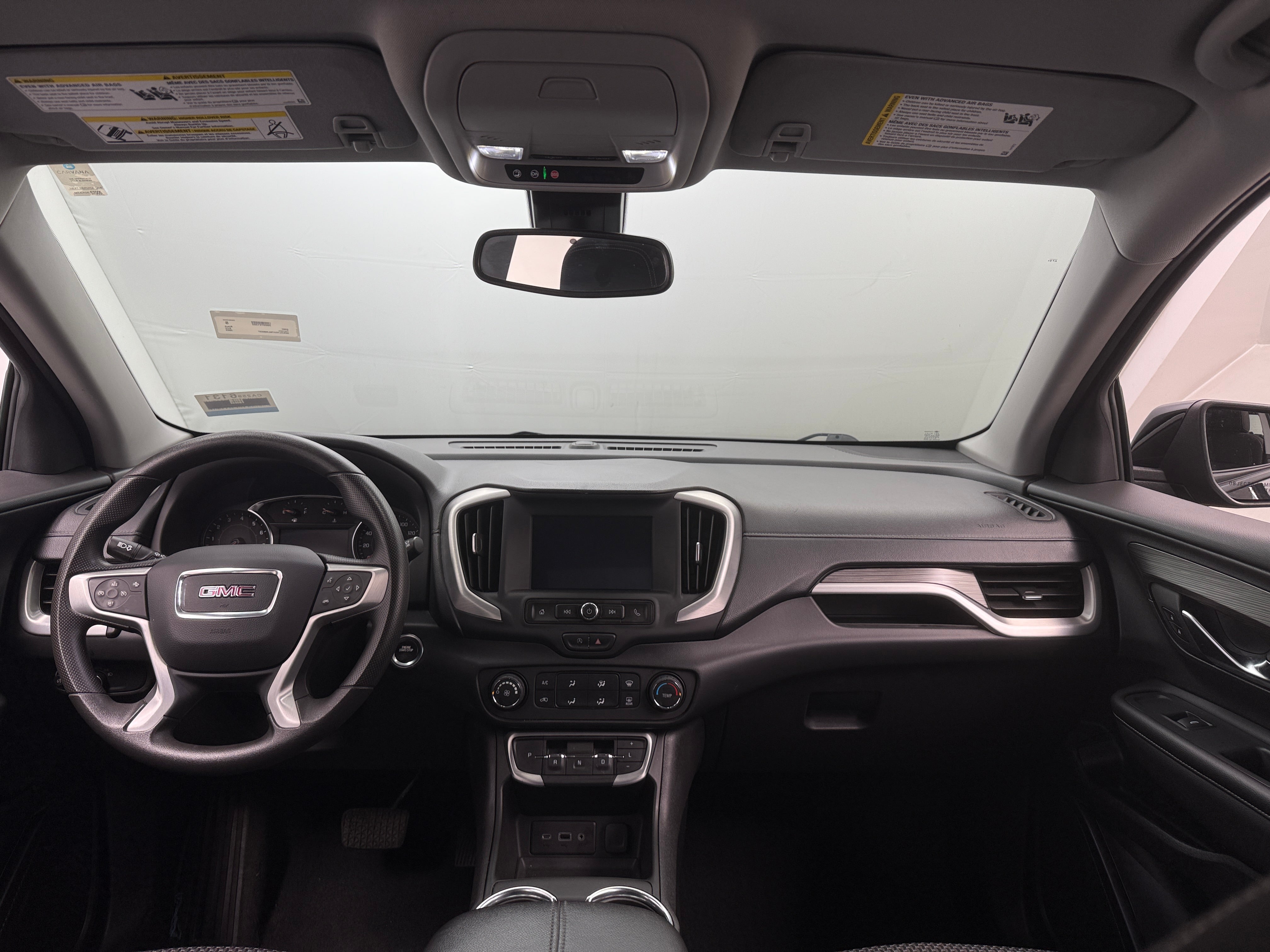 2022 GMC Terrain SLE 3