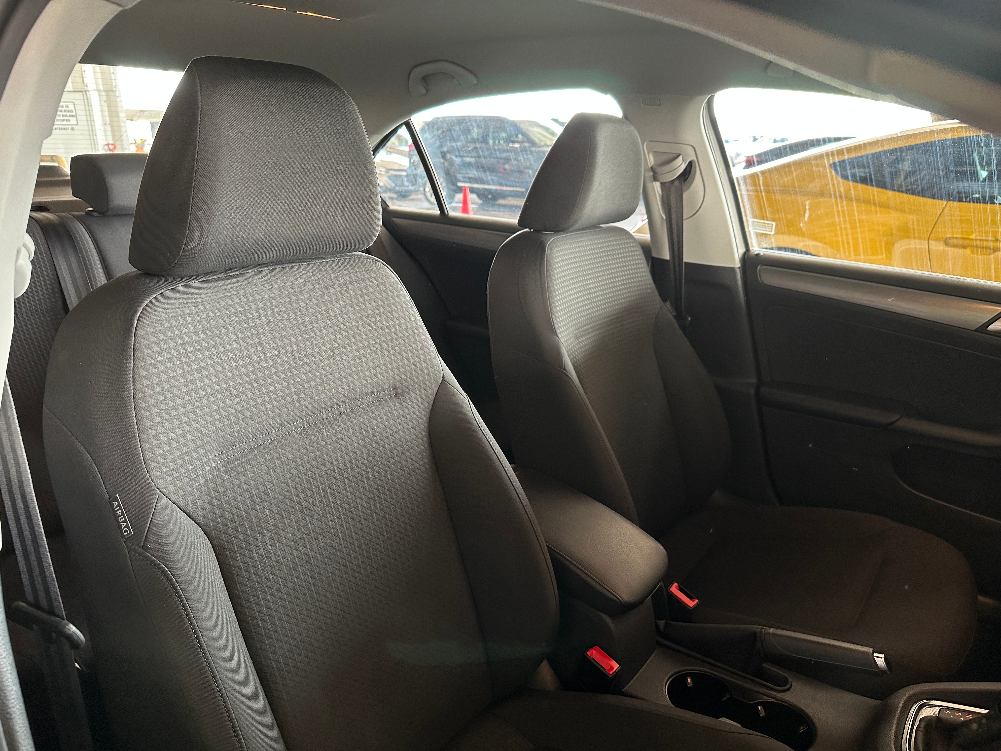 2015 Volkswagen Jetta 2.0T 2