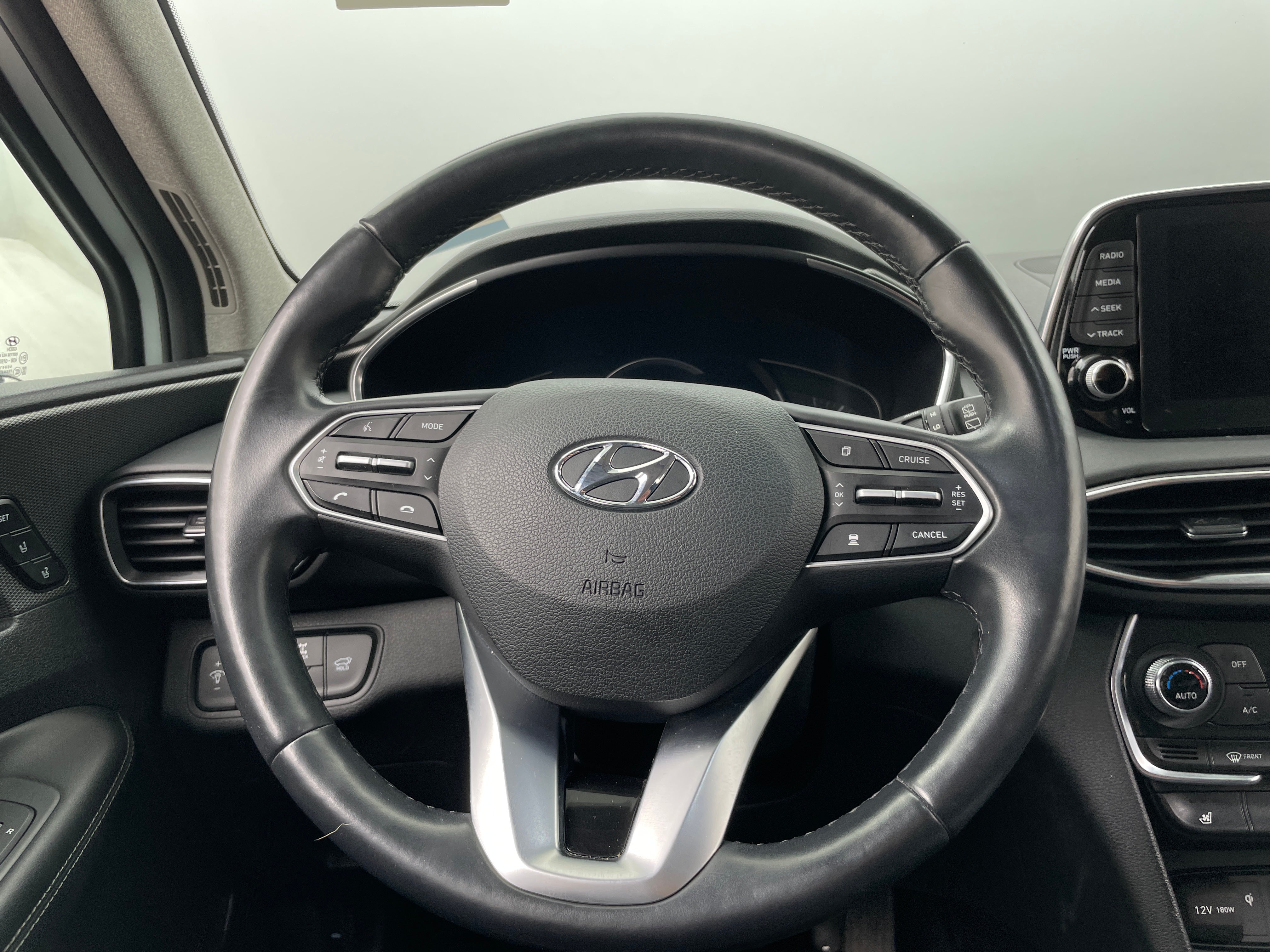 2019 Hyundai Santa Fe Ultimate 4
