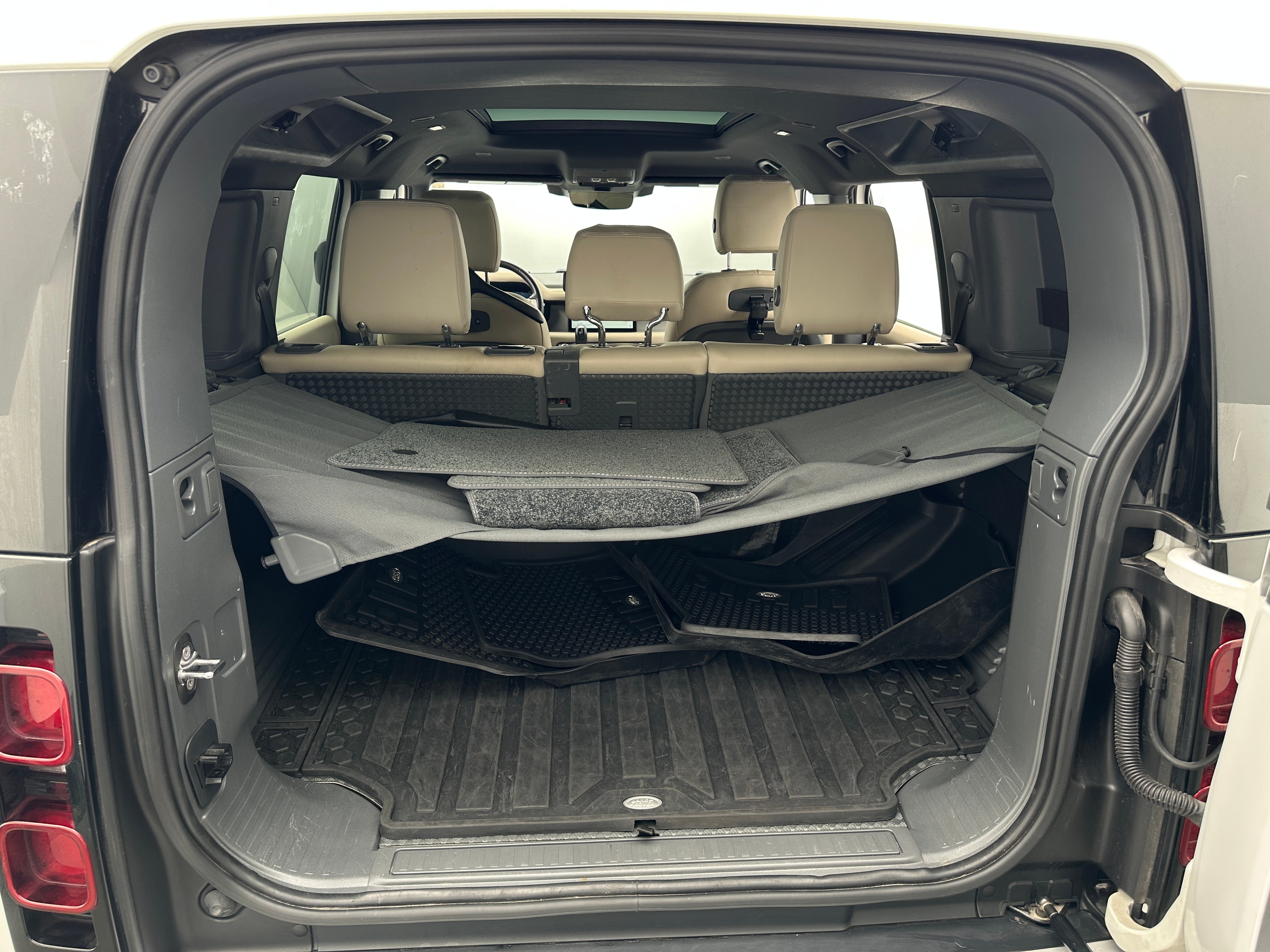 2022 Land Rover Defender 110 6