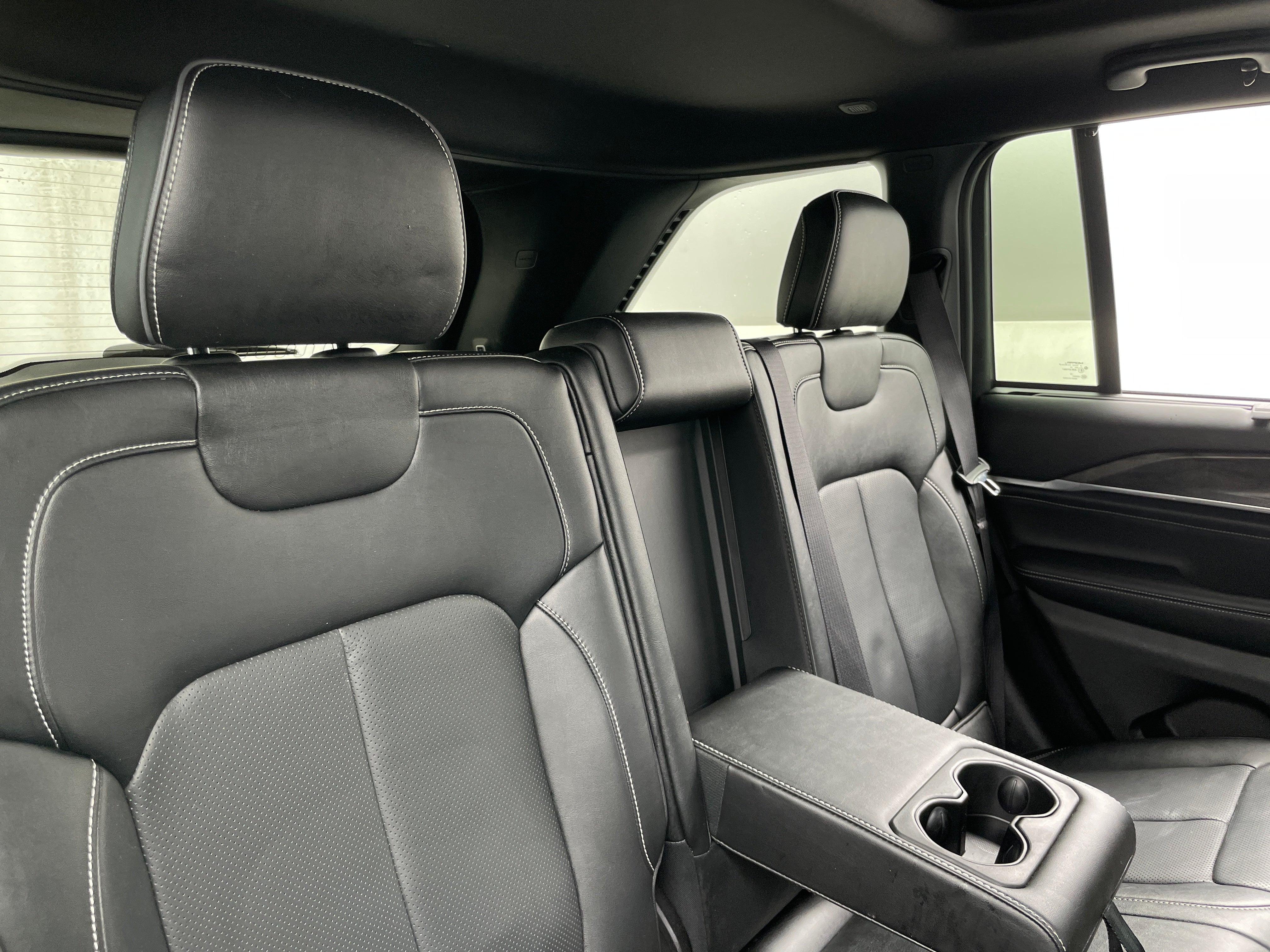 2023 Jeep Grand Cherokee Overland 4xe 5