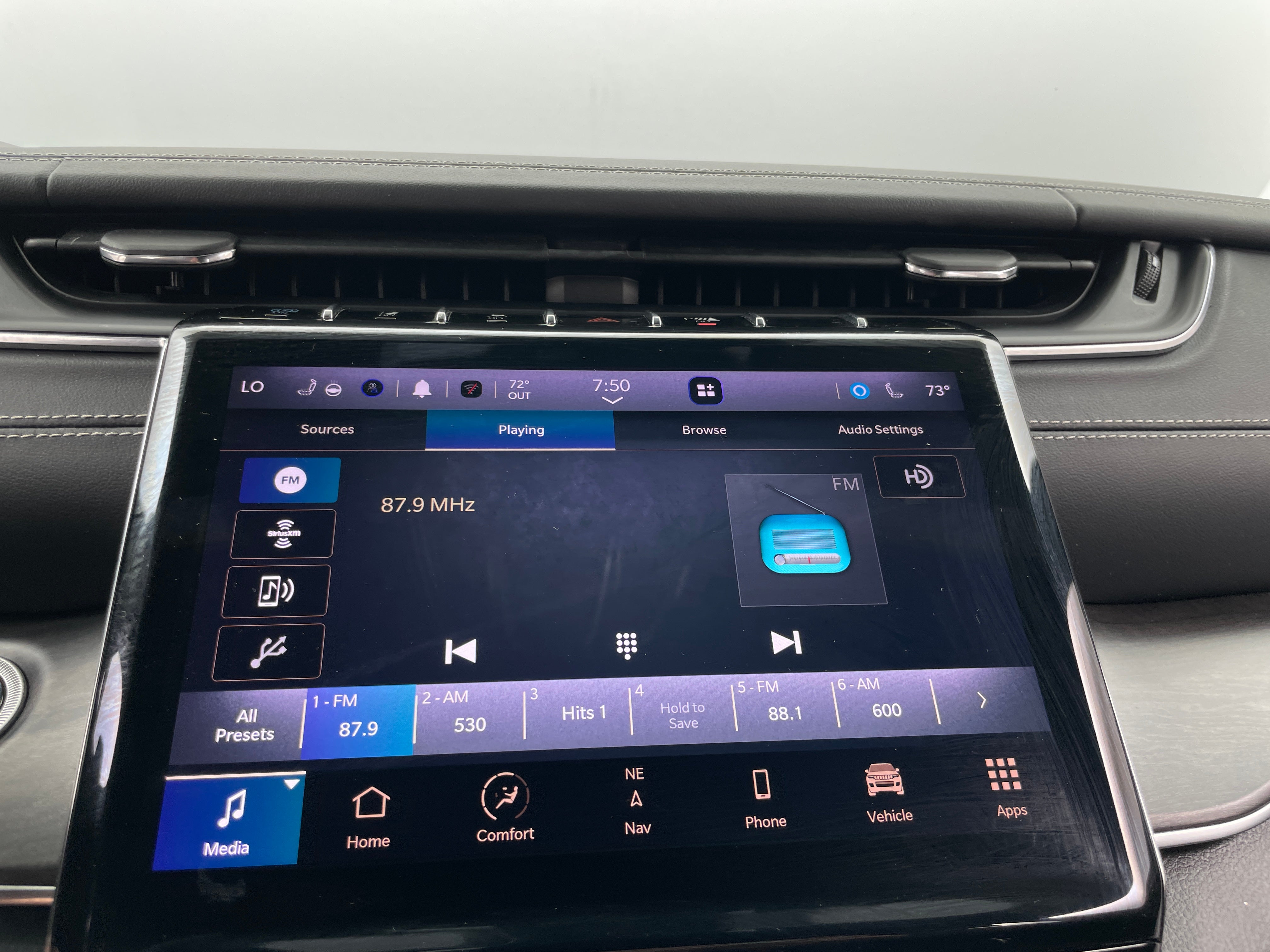 2023 Jeep Grand Cherokee Overland 4xe 3