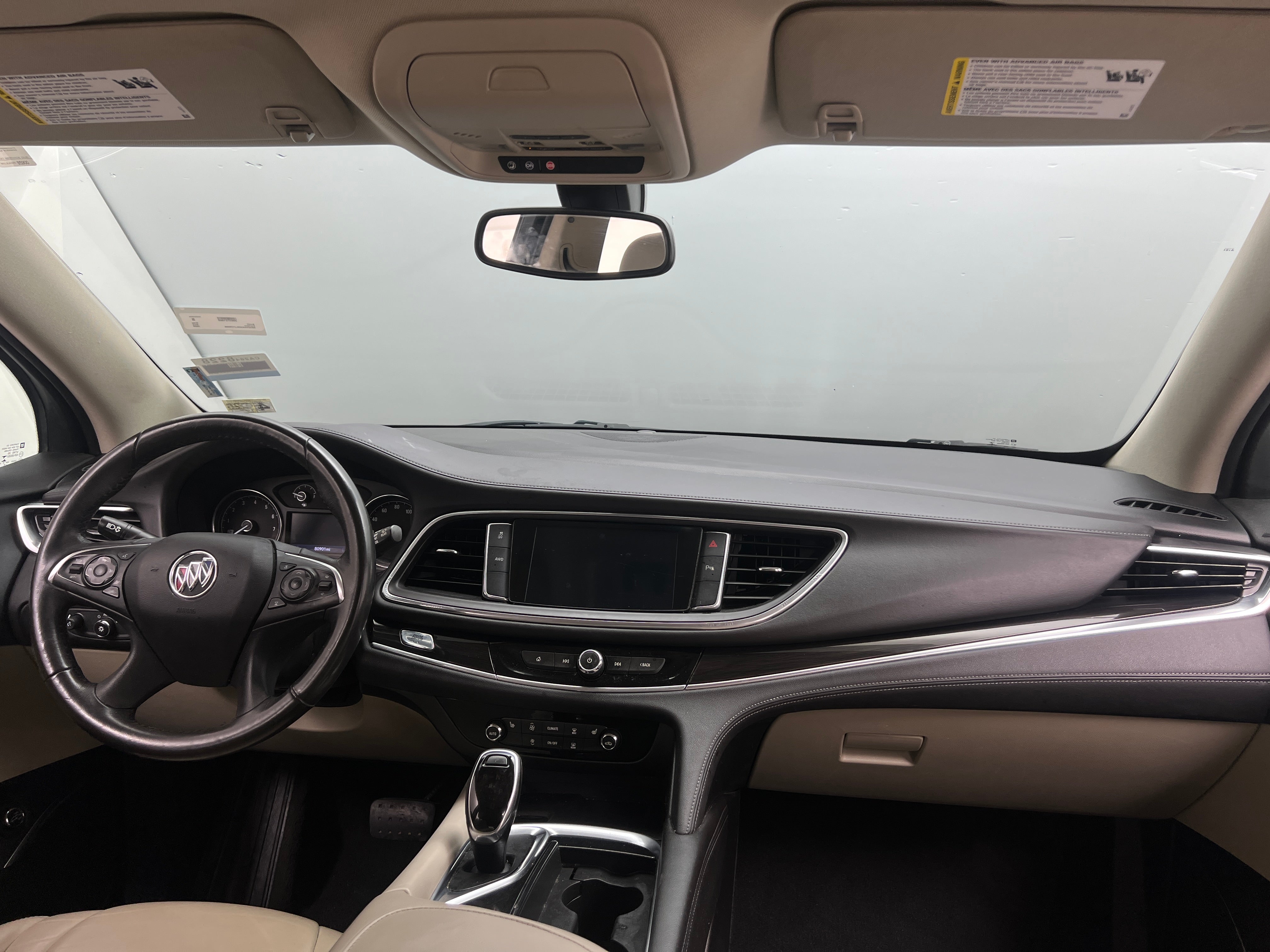 2020 Buick Enclave Essence 2