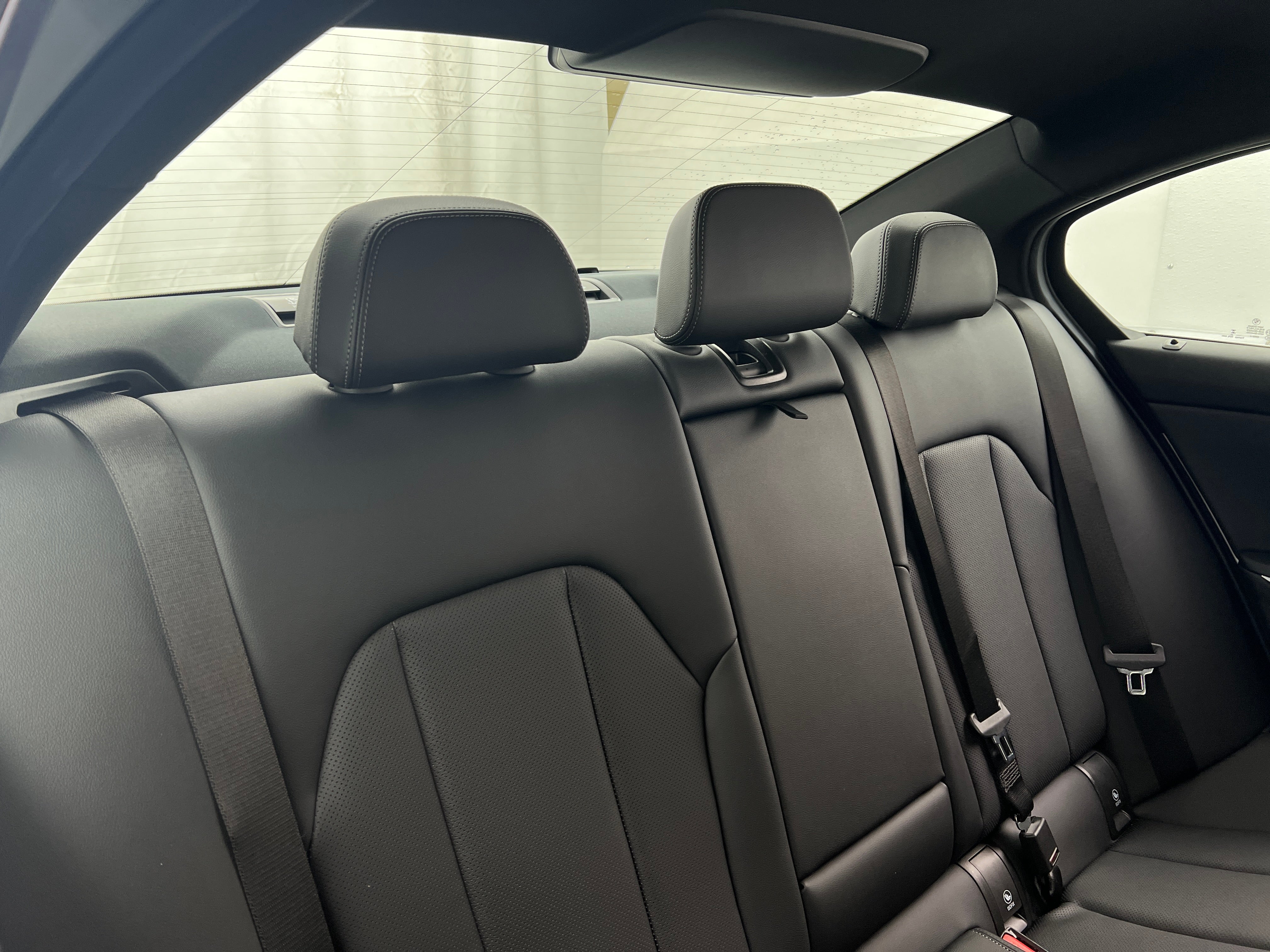 2024 BMW 3 Series 330i xDrive 5