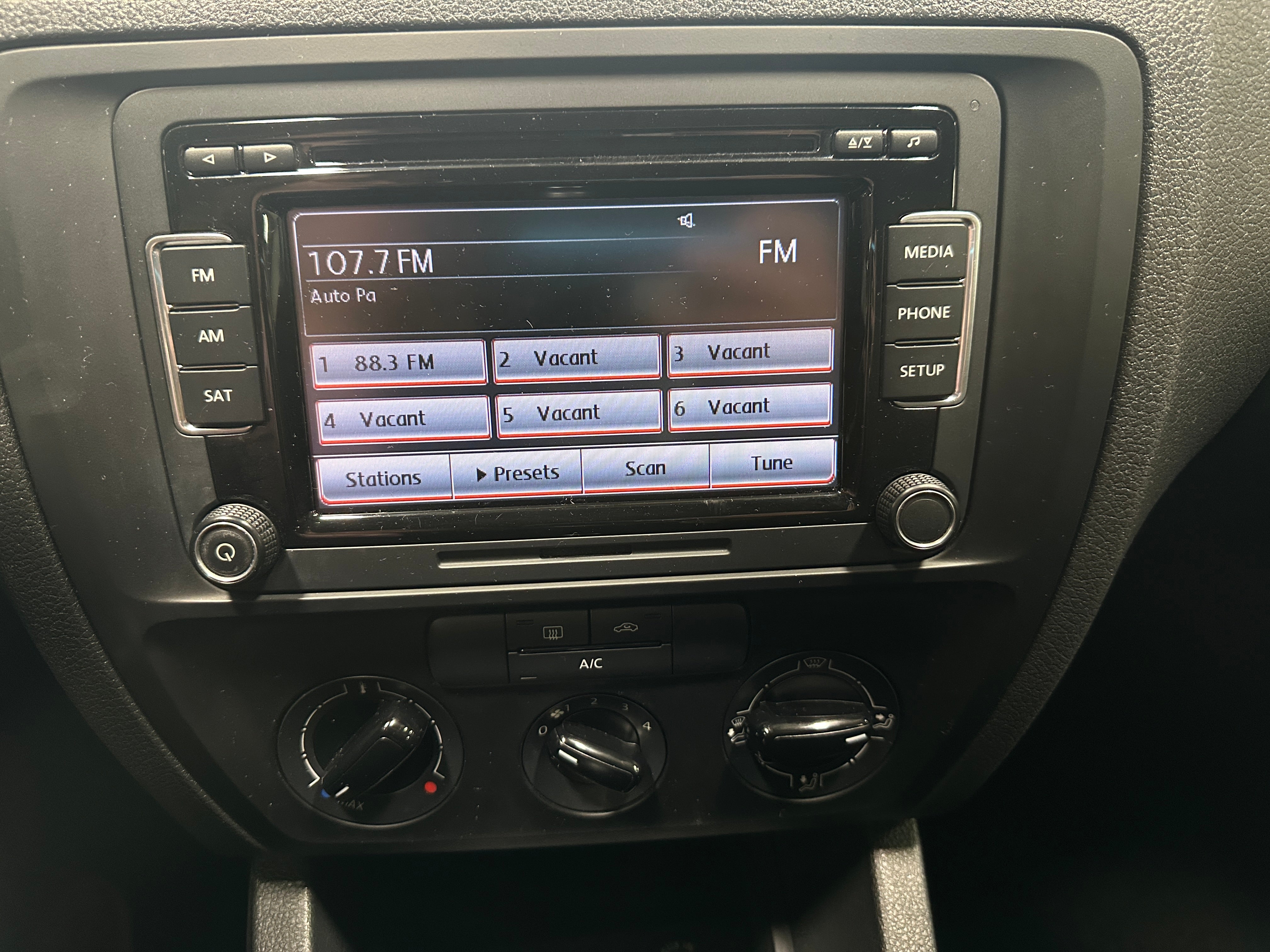 2015 Volkswagen Jetta S 4