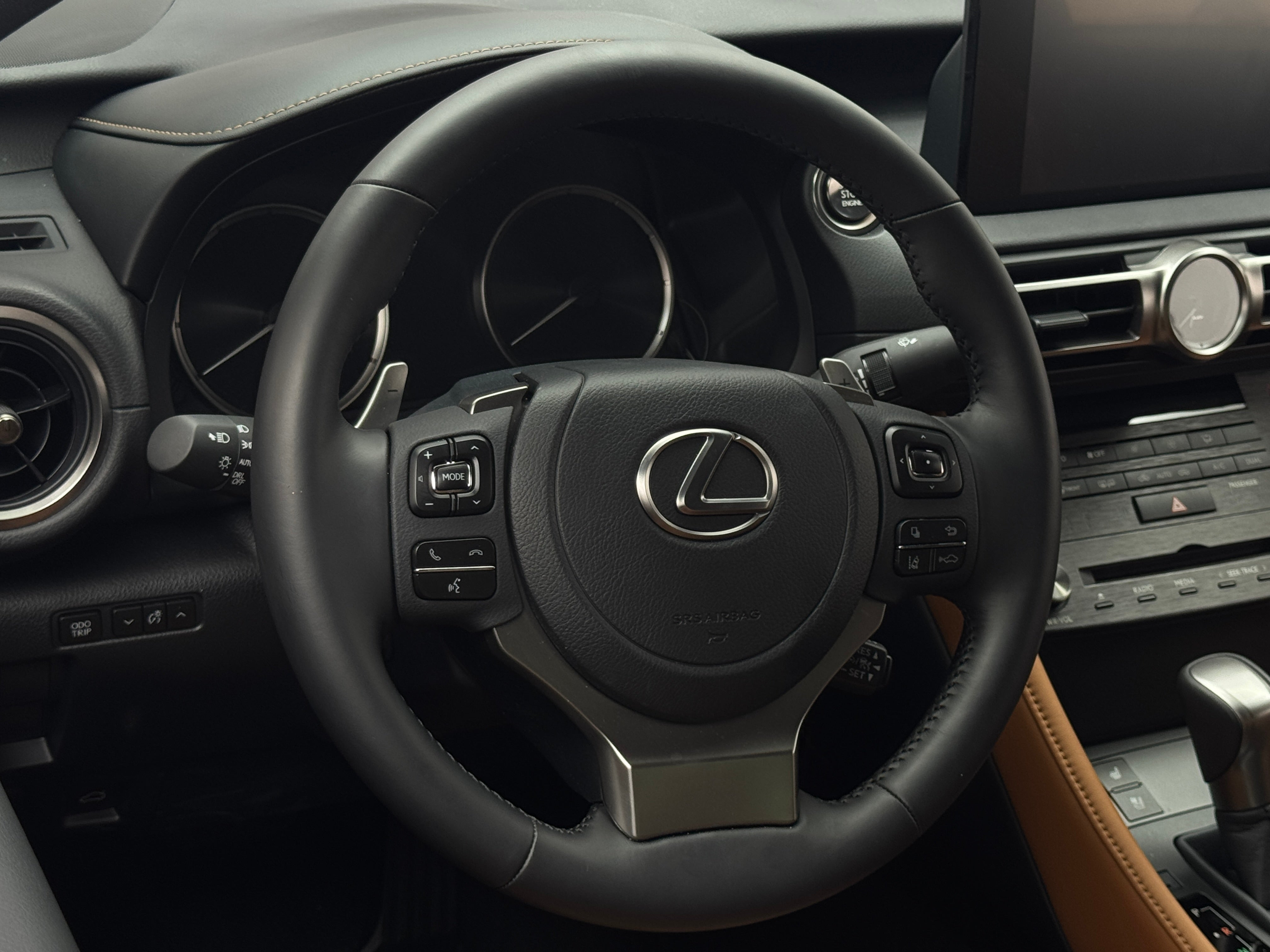 2024 Lexus RC 300 3
