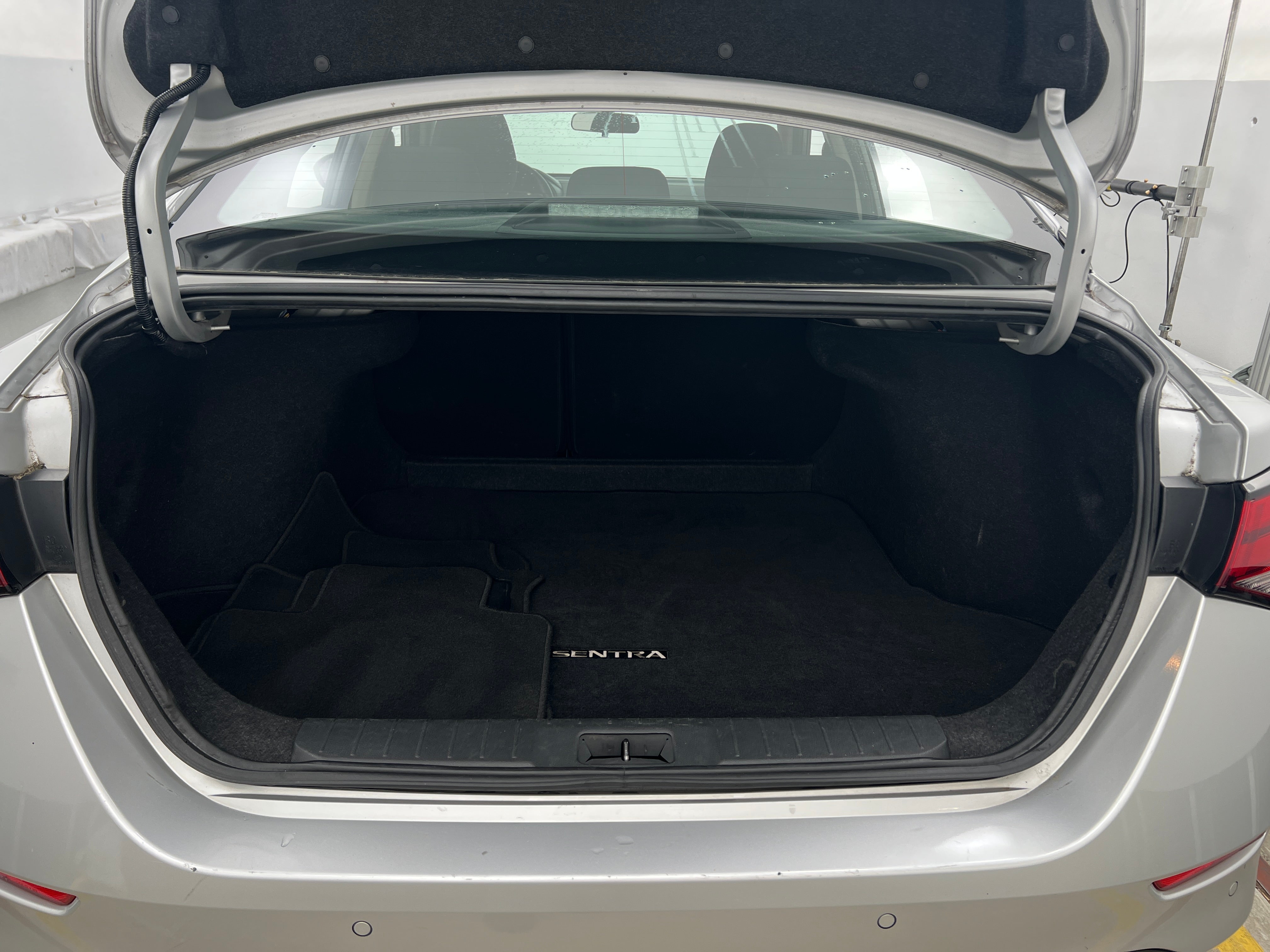 2023 Nissan Sentra SV 7