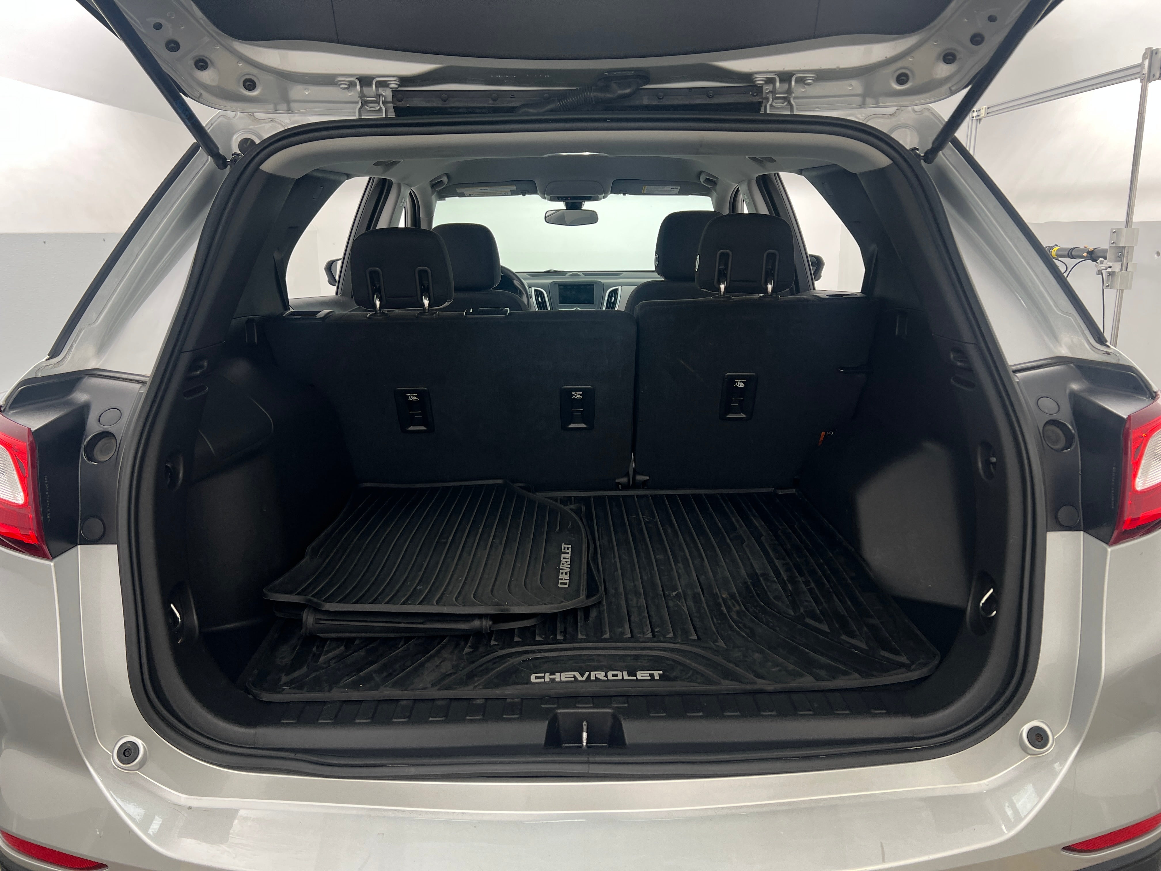 2019 Chevrolet Equinox LS 7