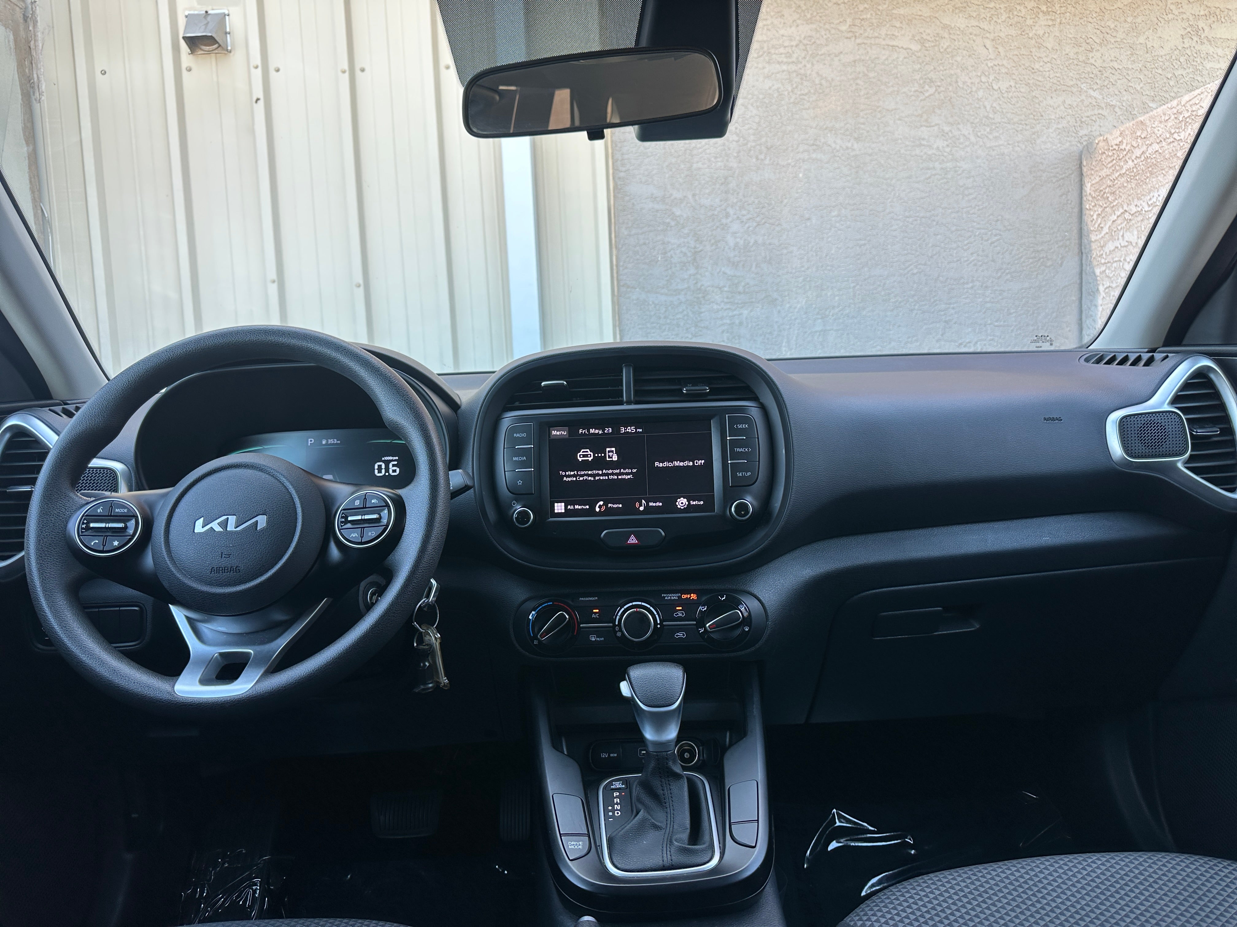 2023 Kia Soul LX 3