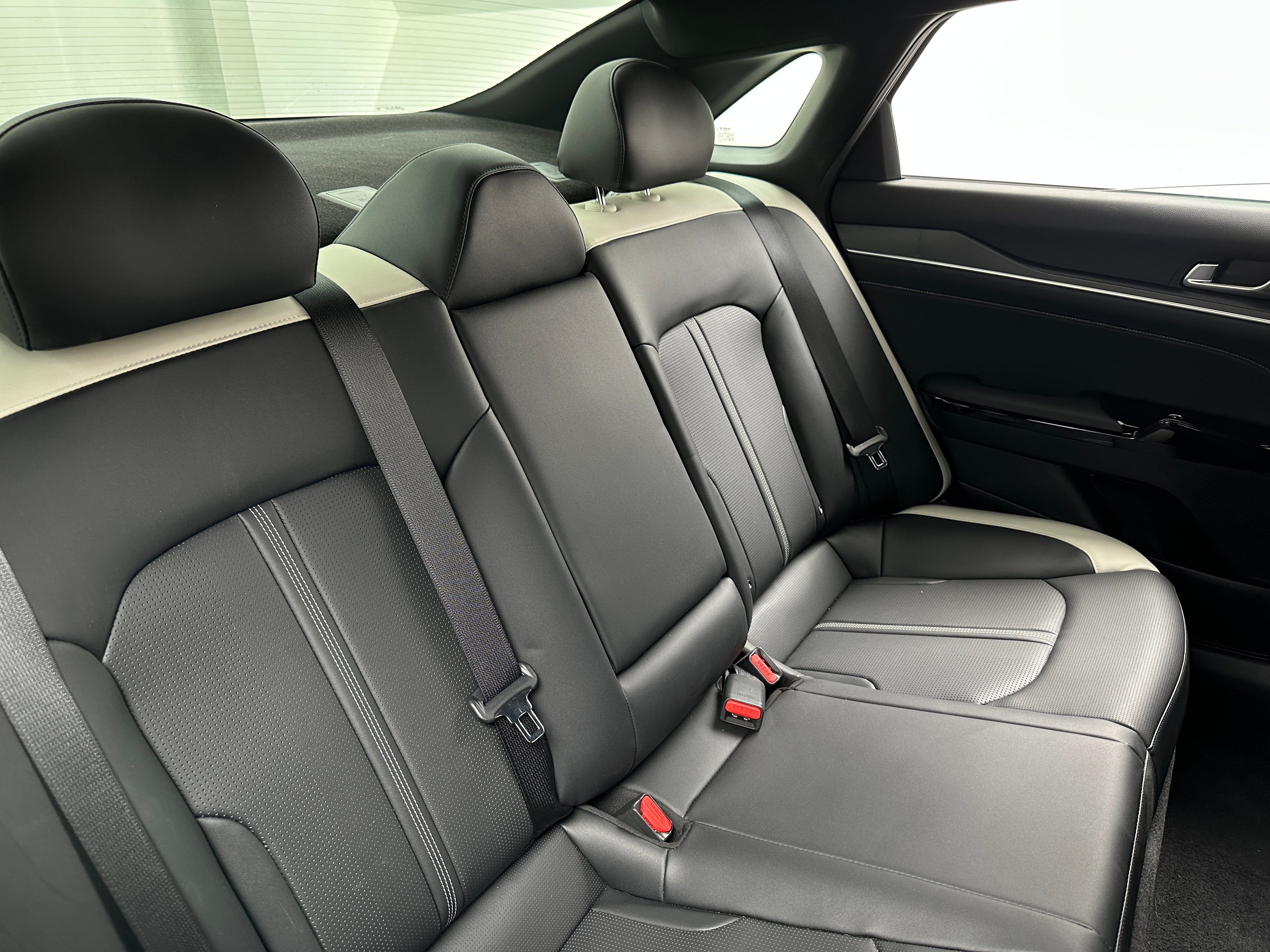 2025 Kia K5 GT-Line 5