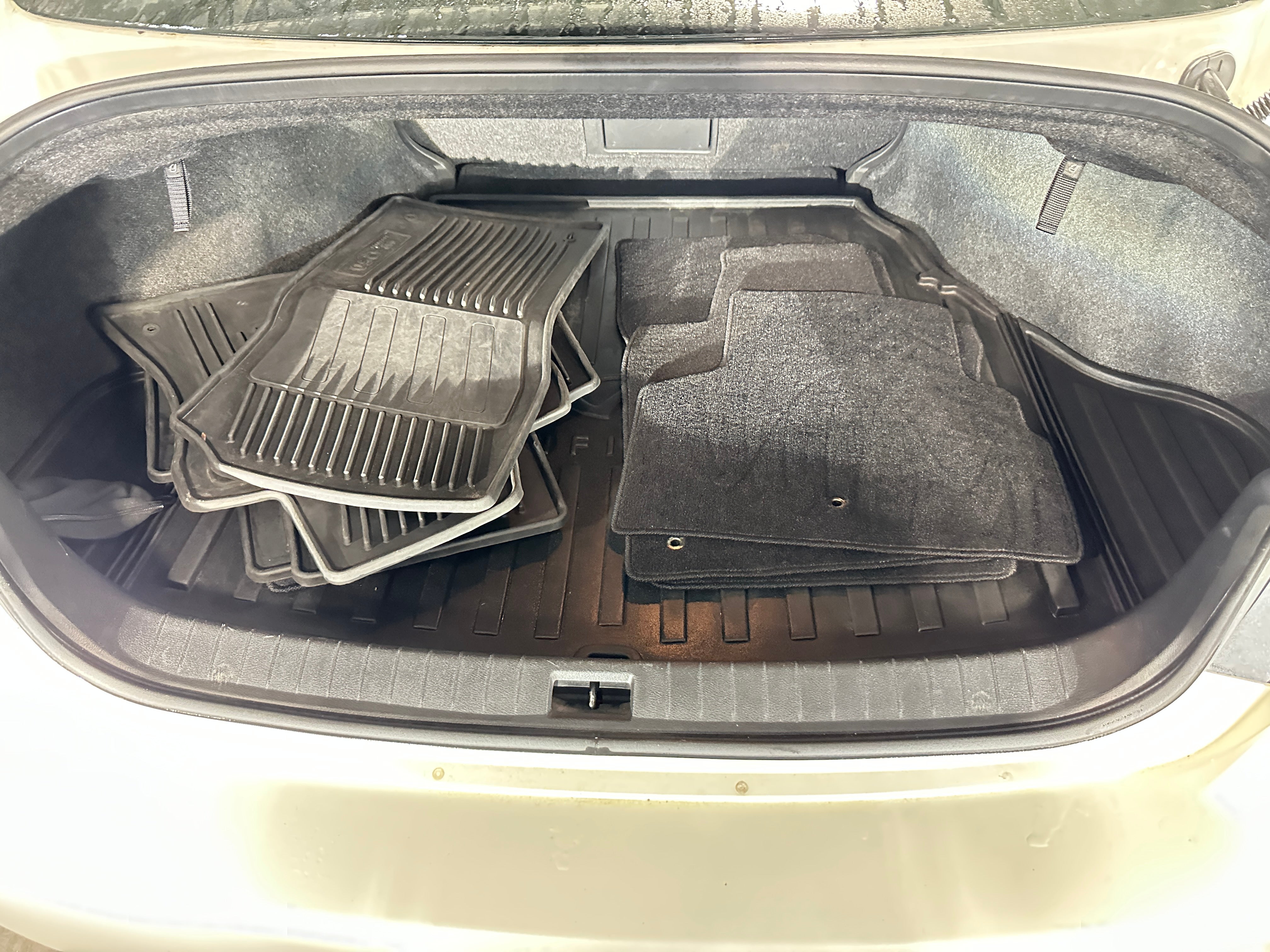 2015 INFINITI Q50 Premium 7