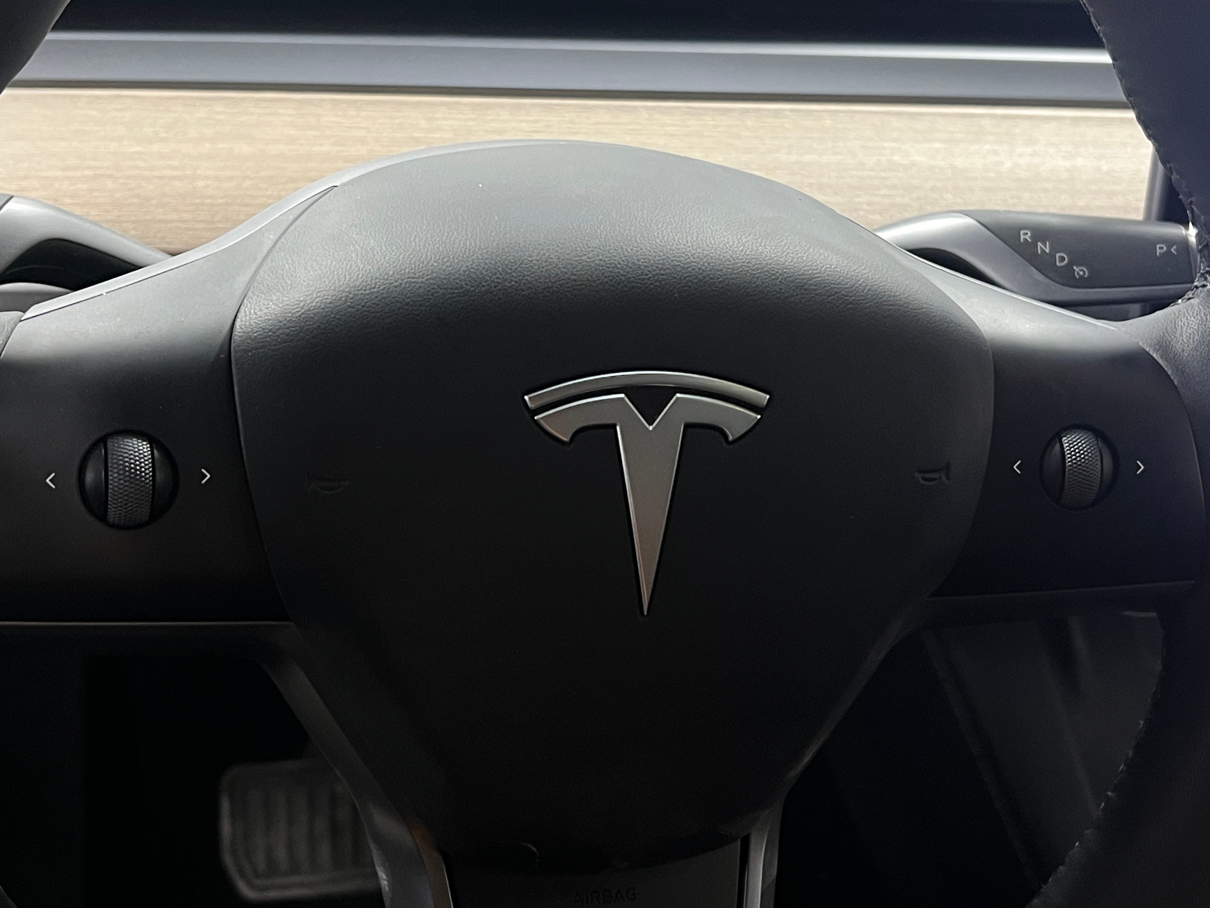 2024 Tesla Model Y Long Range 4