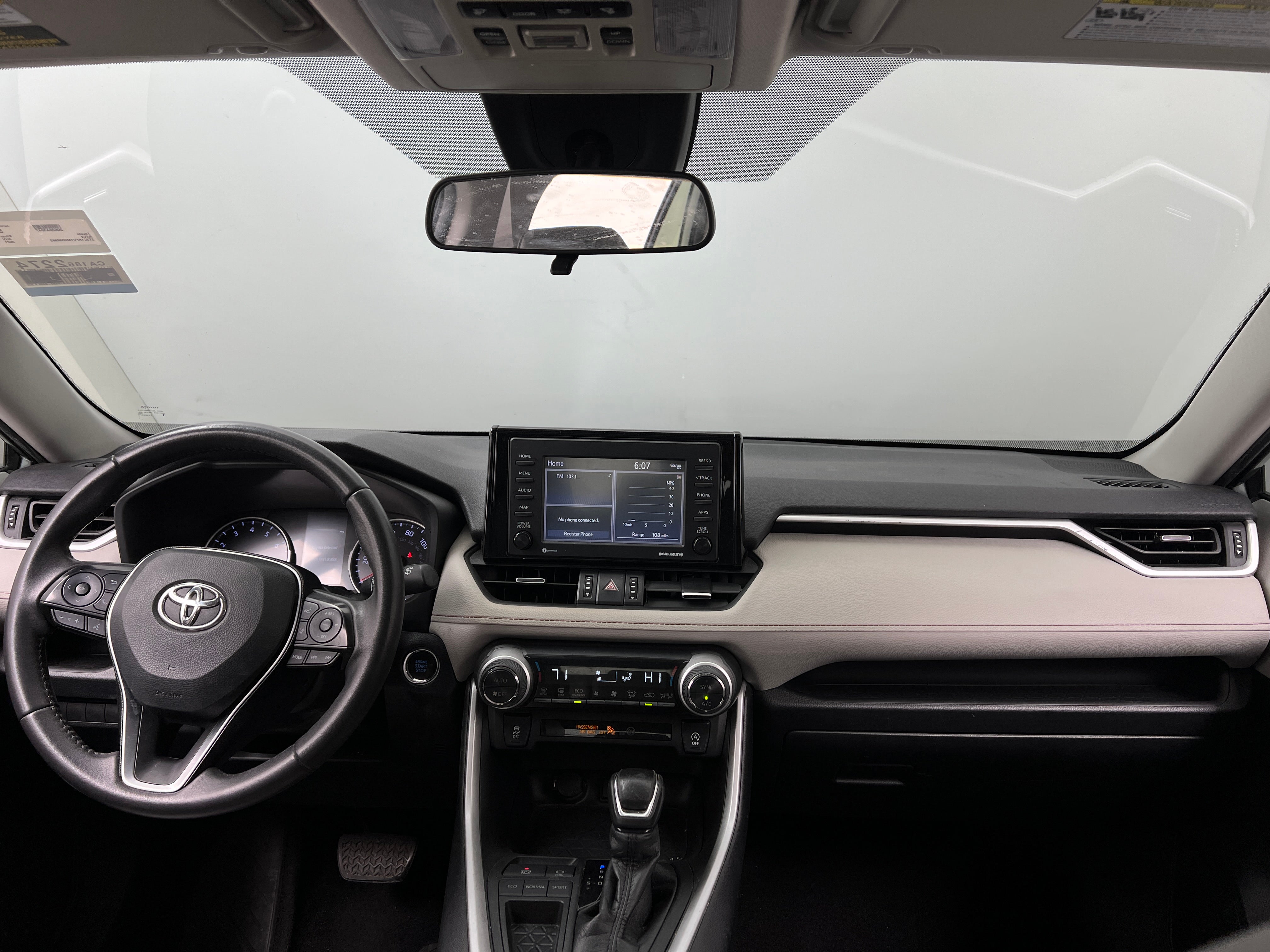 2021 Toyota RAV4 XLE Premium 2