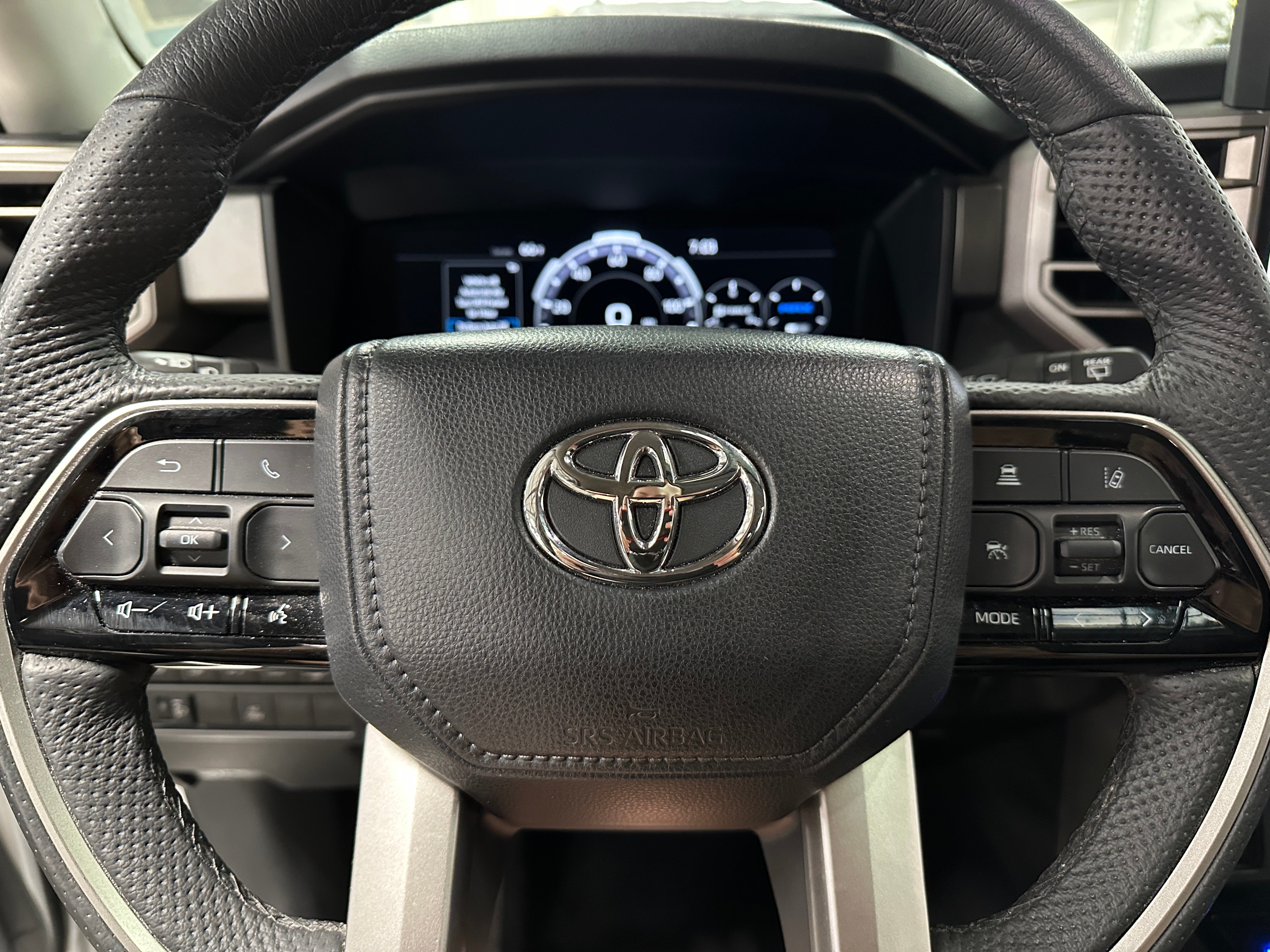 2023 Toyota Sequoia SR5 5