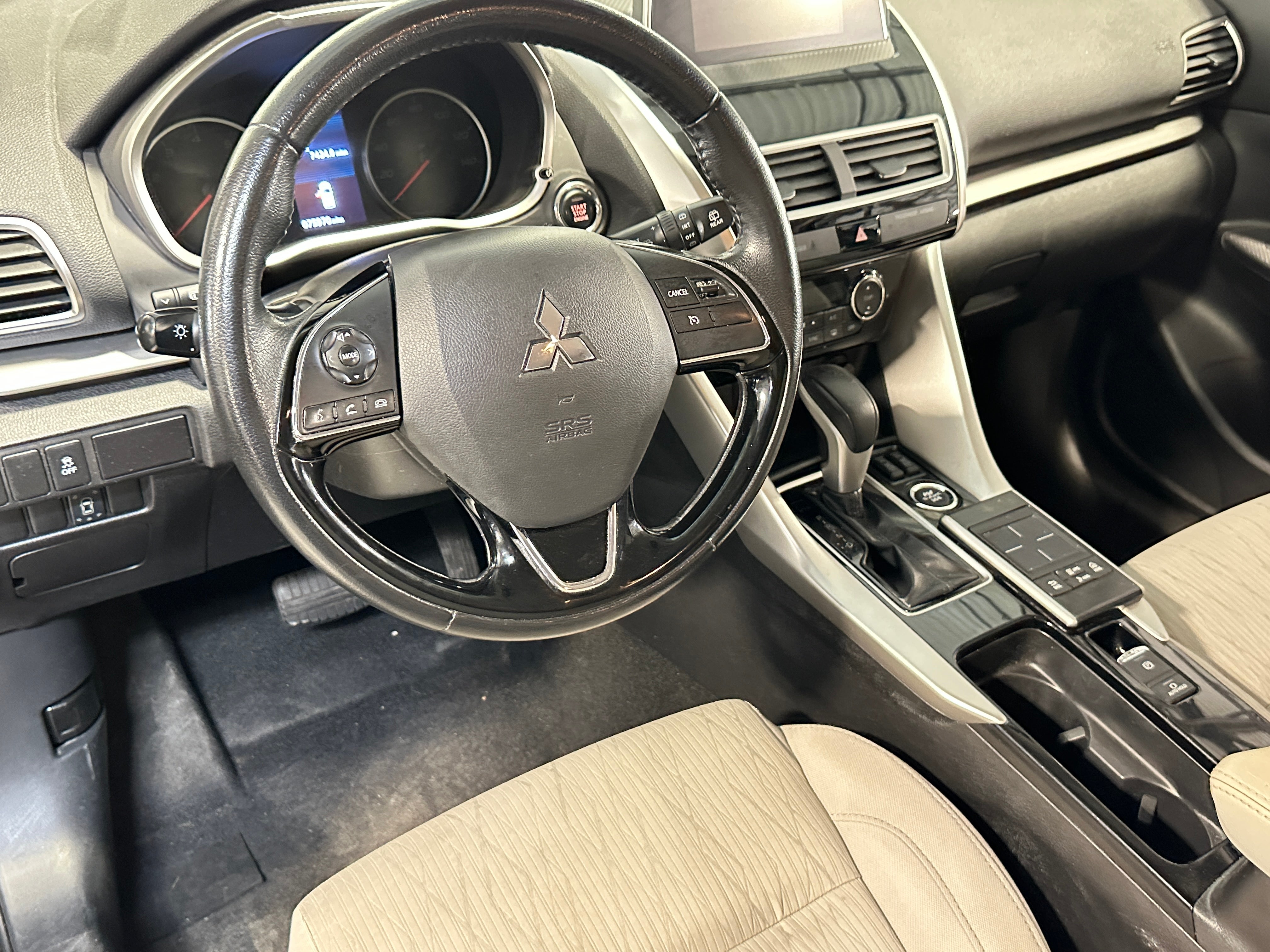 2018 Mitsubishi Eclipse Cross SE 3
