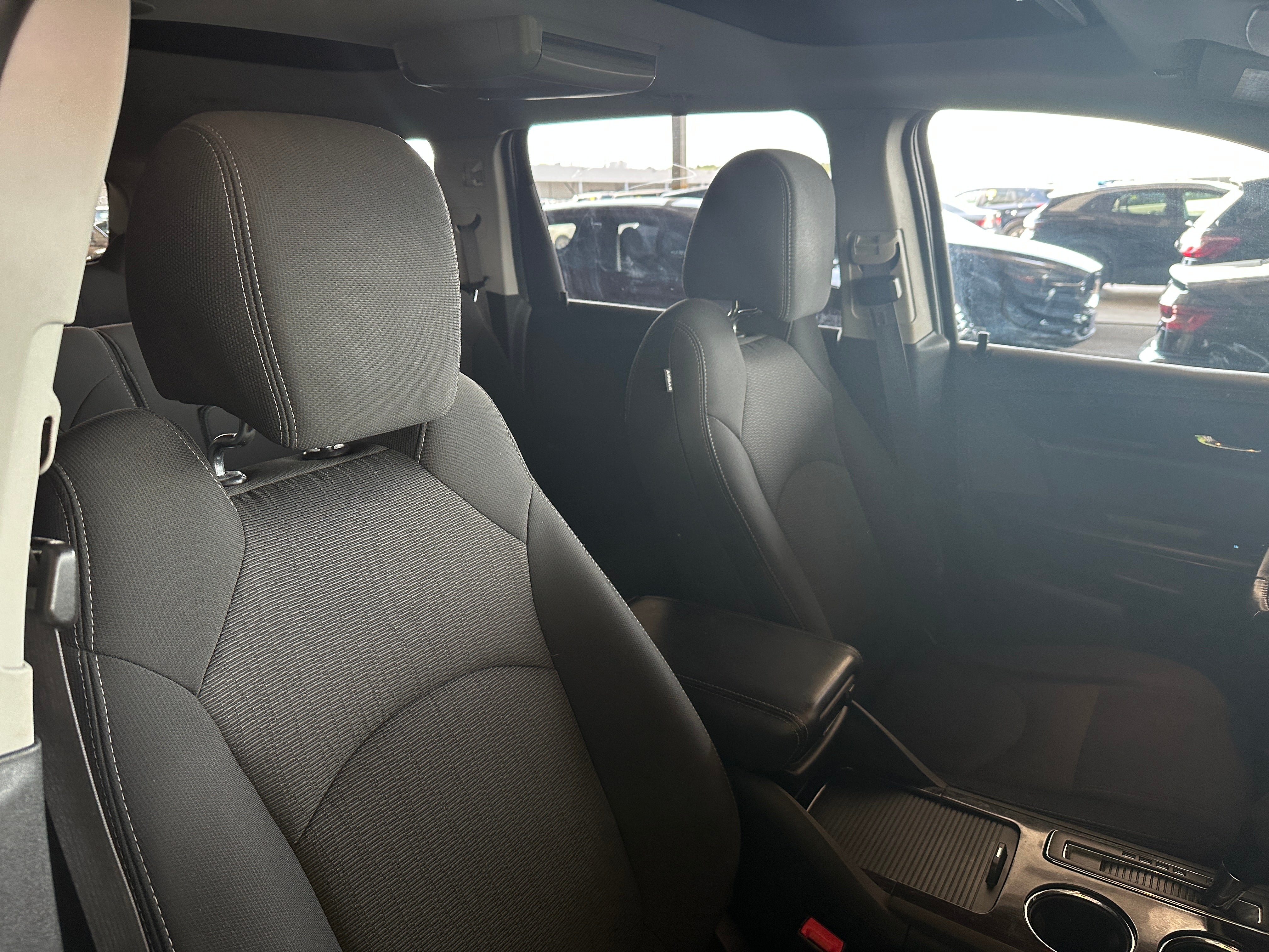 2015 Chevrolet Traverse LT 2