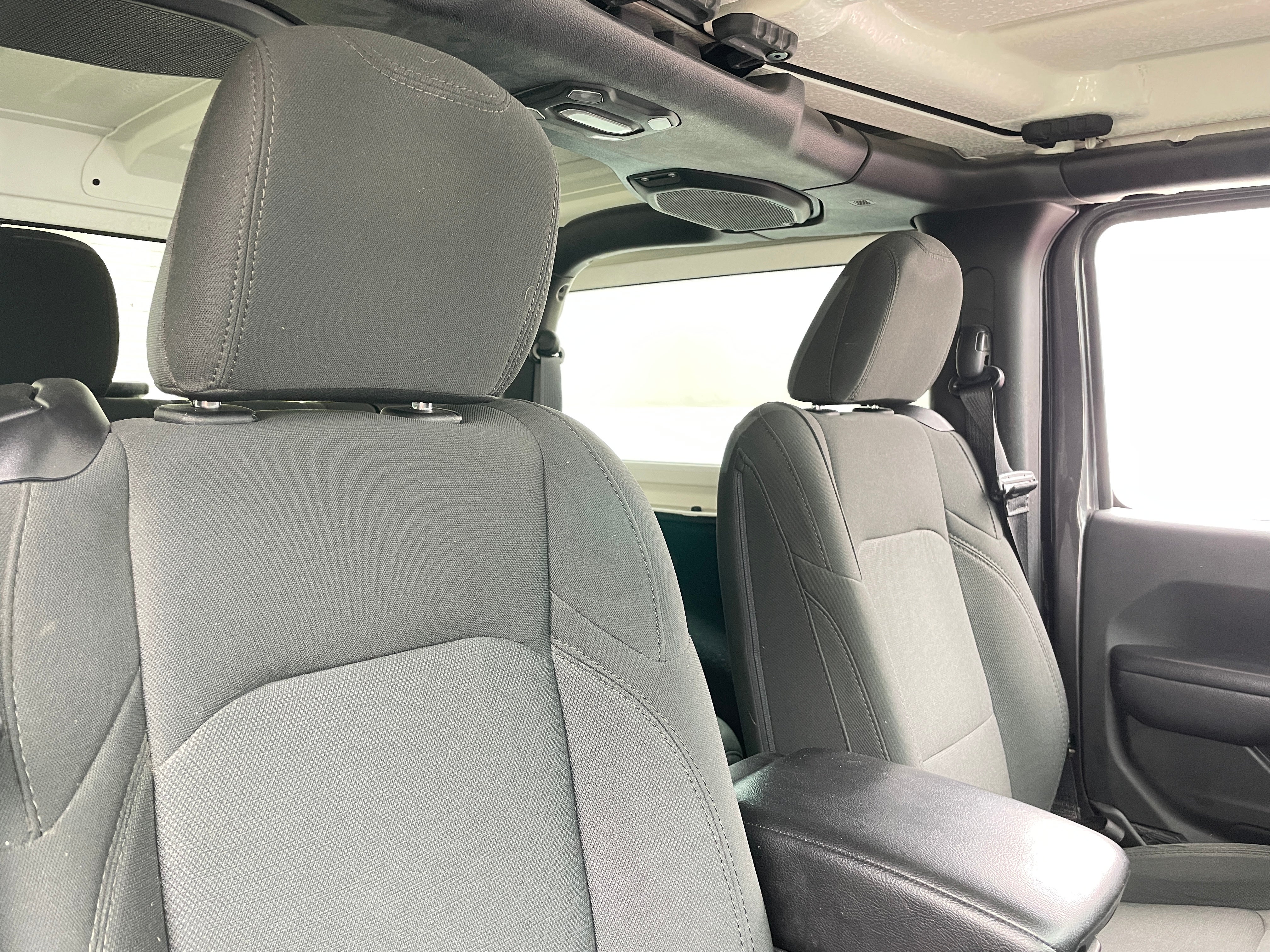 2018 Jeep Wrangler Sport S 2