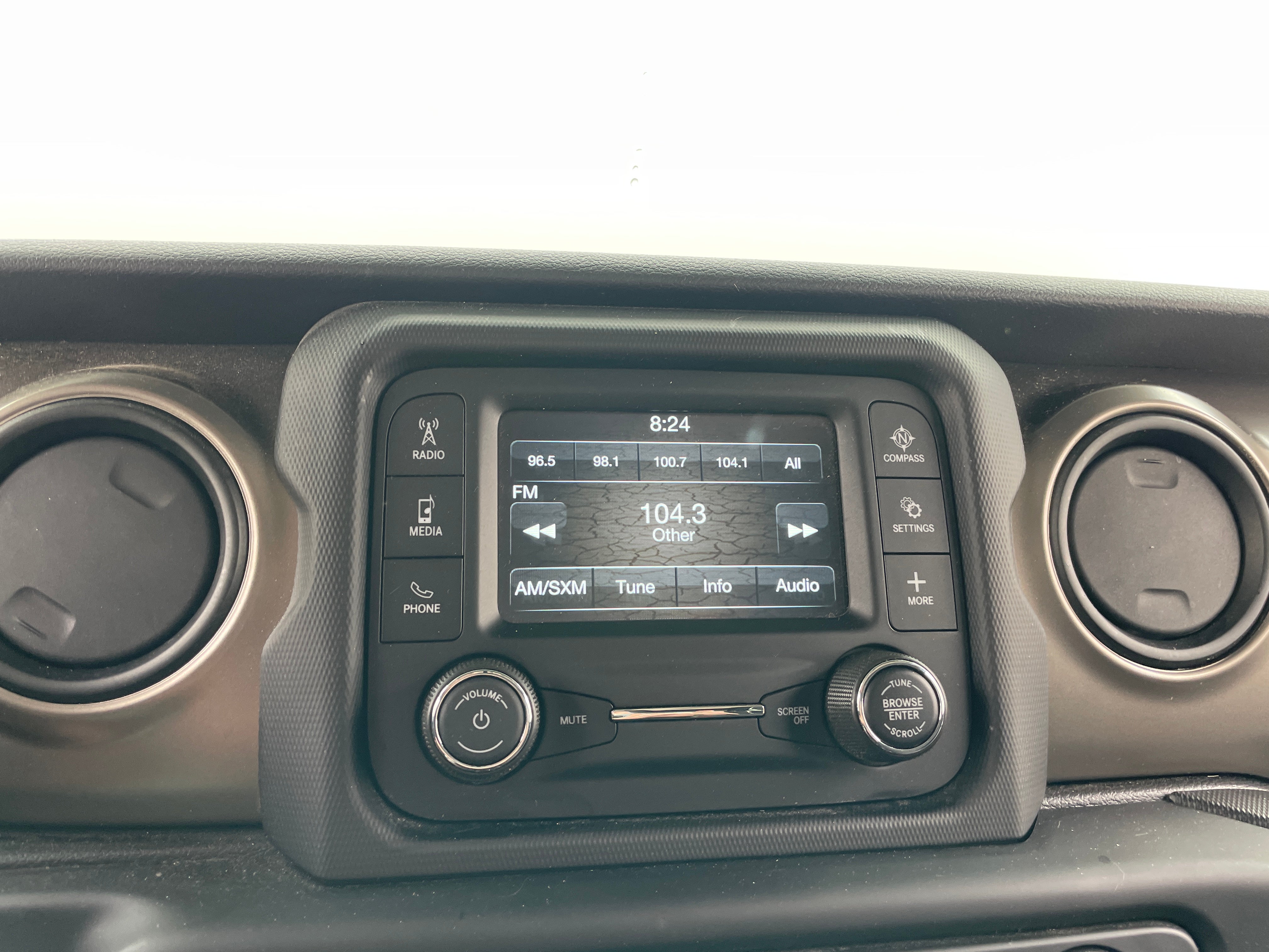 2018 Jeep Wrangler Sport S 4