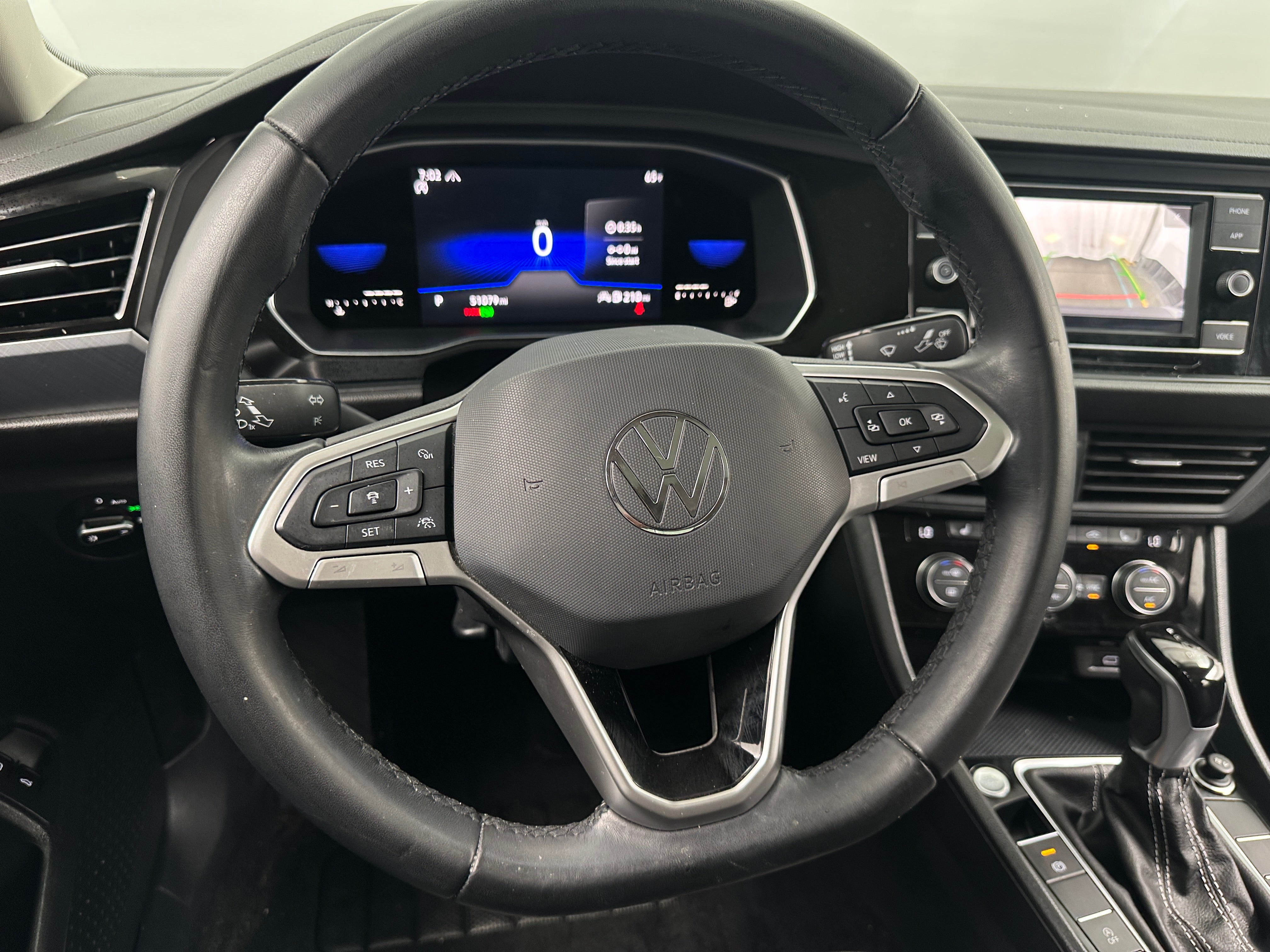 2022 Volkswagen Jetta SE 4