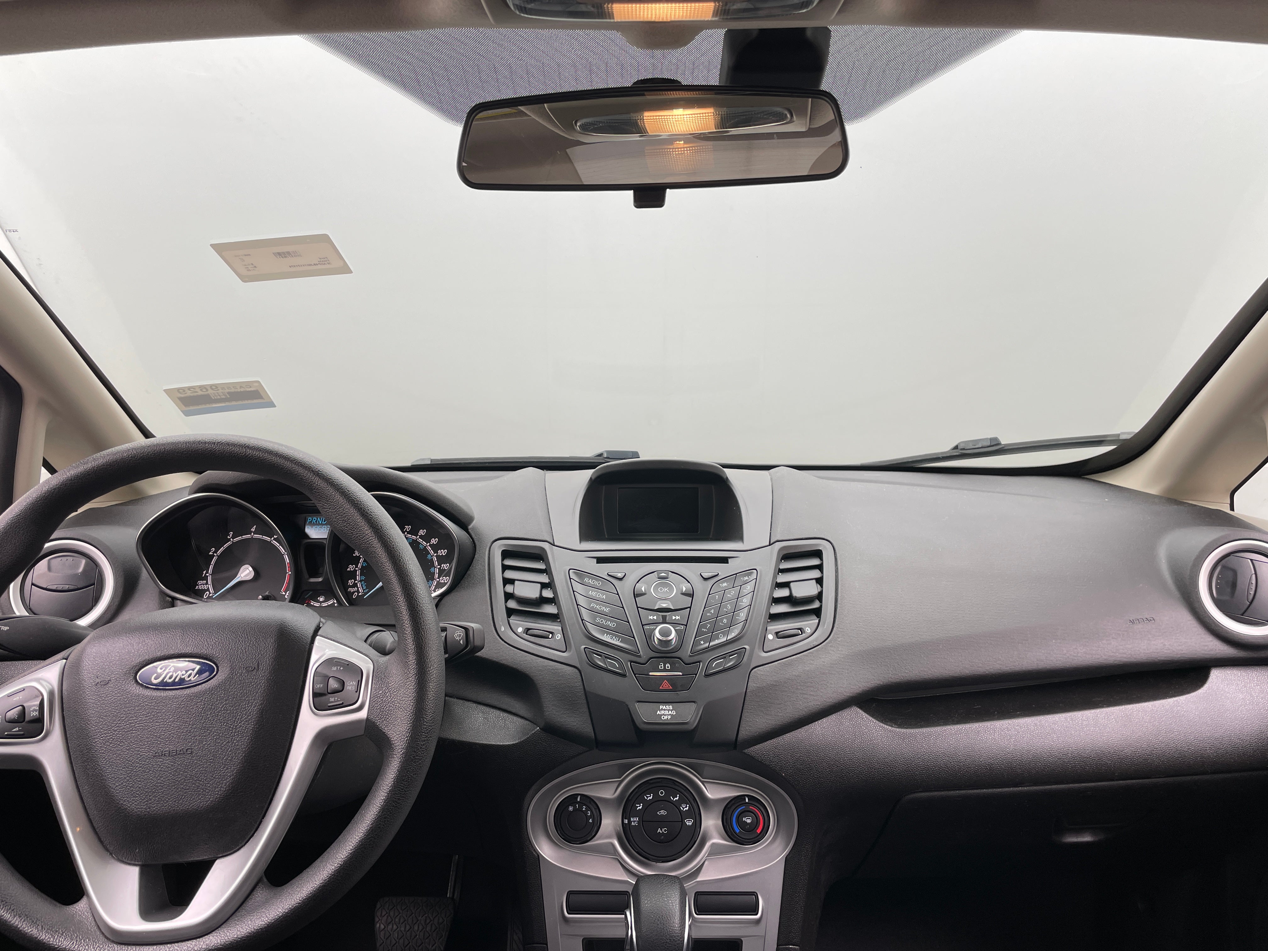 2019 Ford Fiesta SE 3