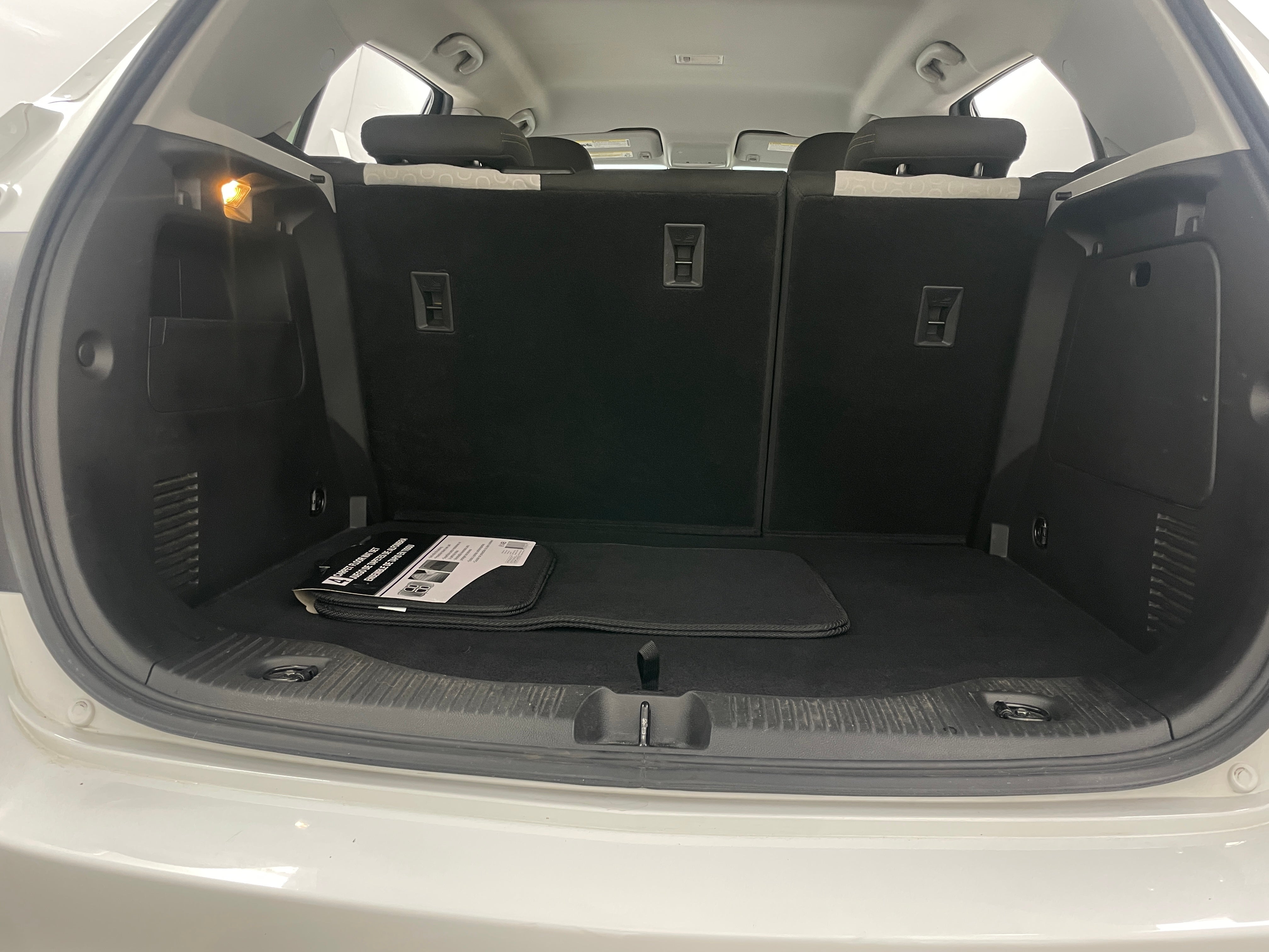 2022 Chevrolet Trax LS 7