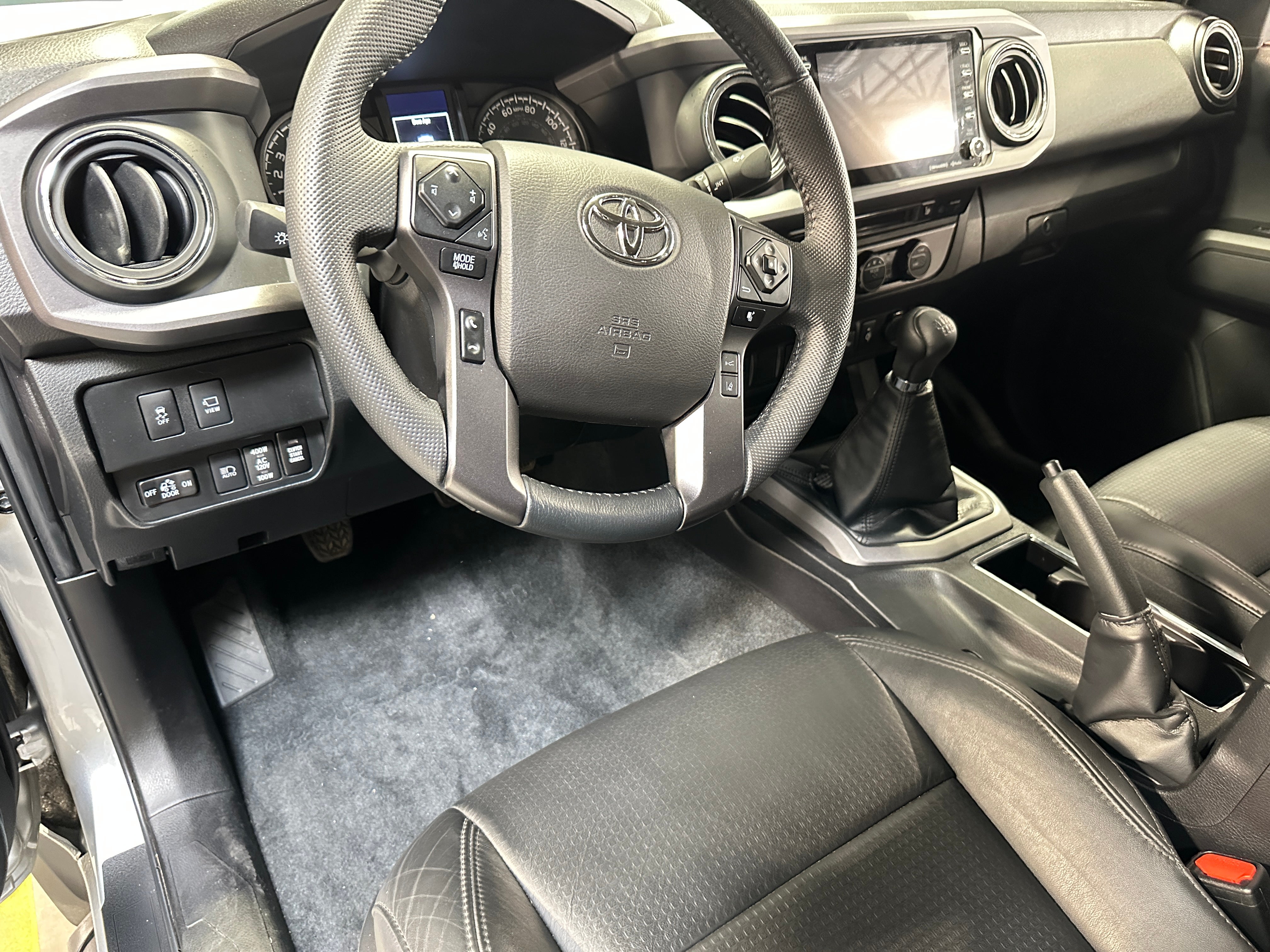 2022 Toyota Tacoma TRD Off-Road 3
