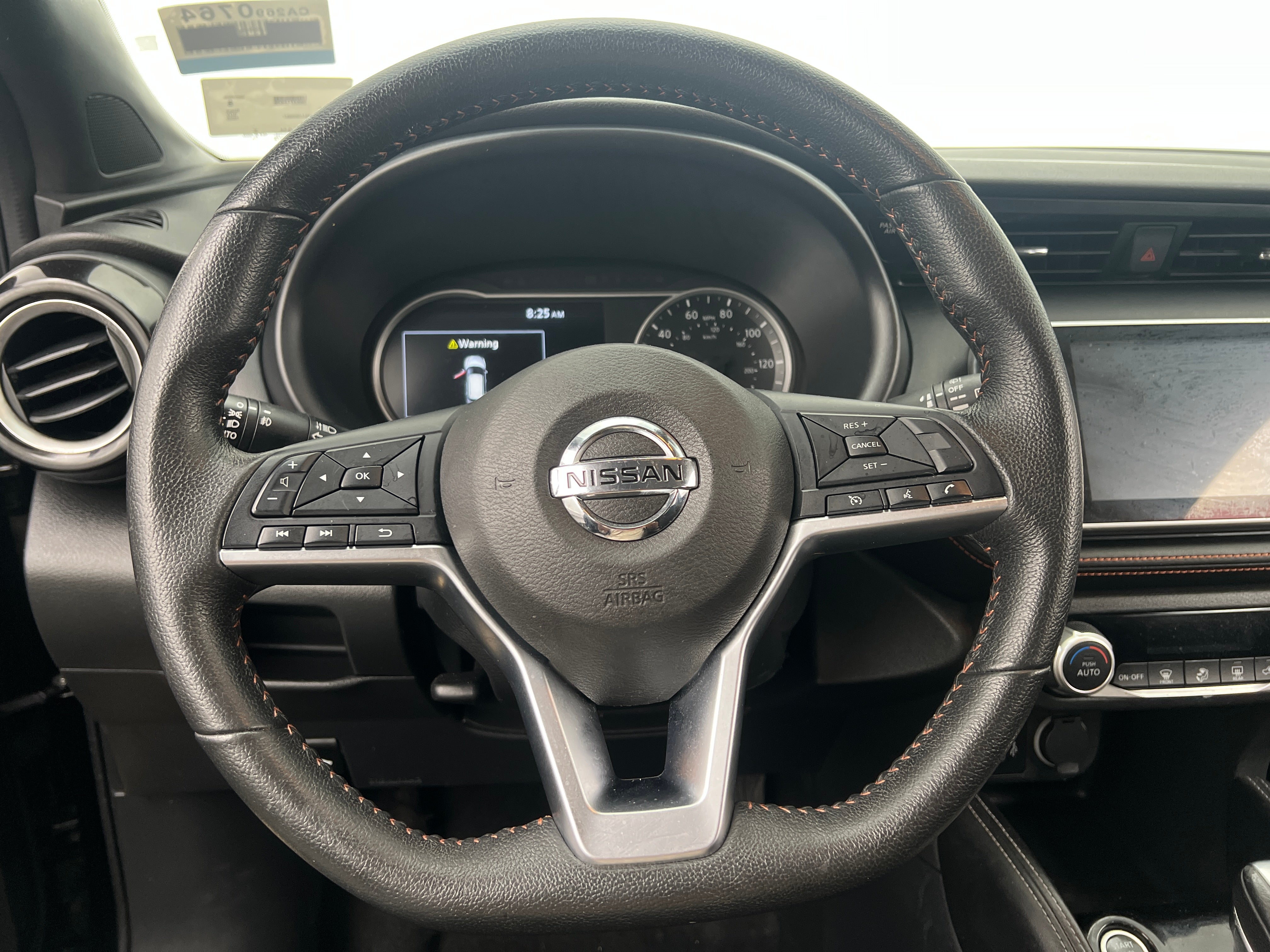 2020 Nissan Kicks SR 5