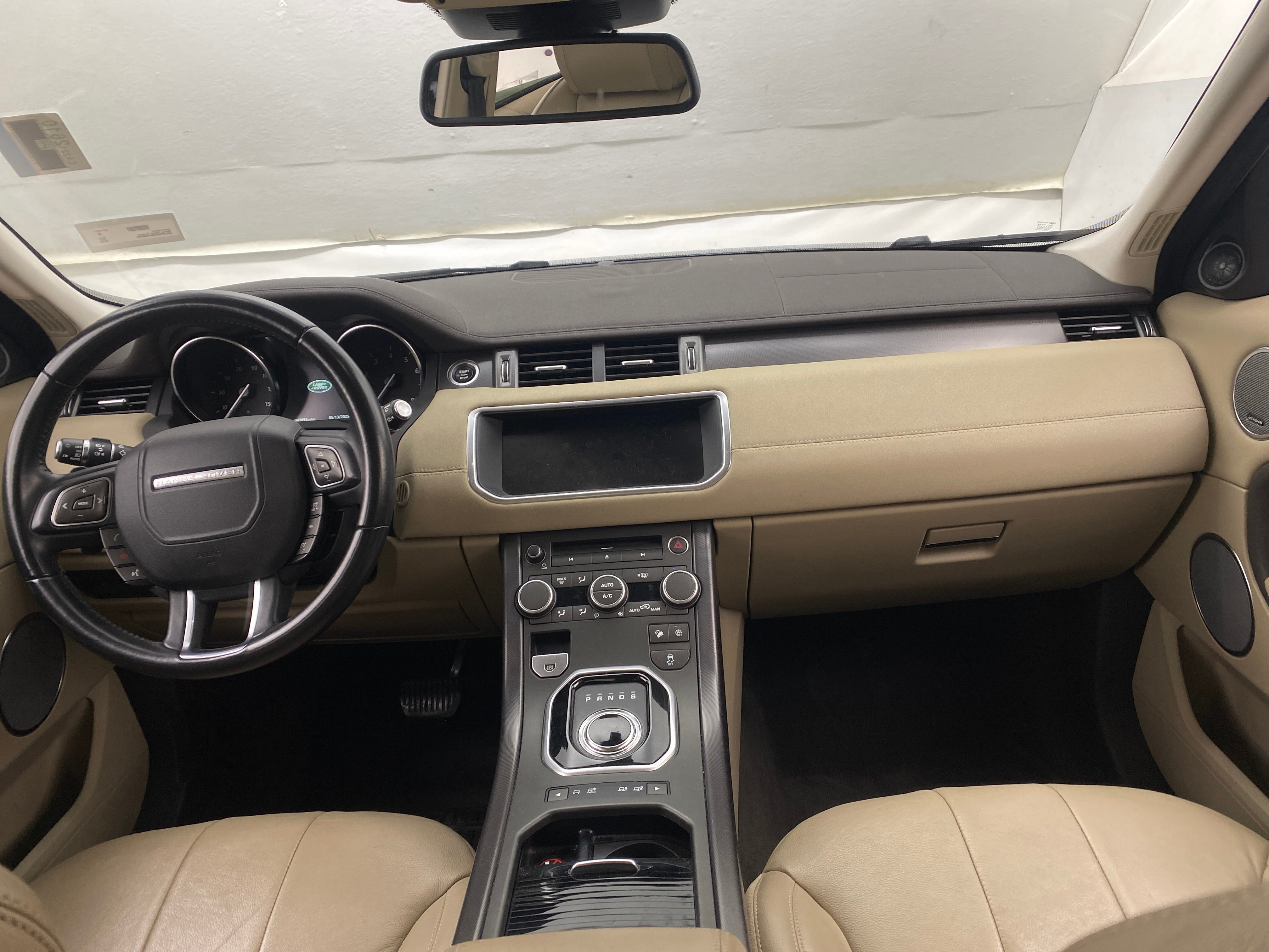 2019 Land Rover Range Rover Evoque SE Premium 2