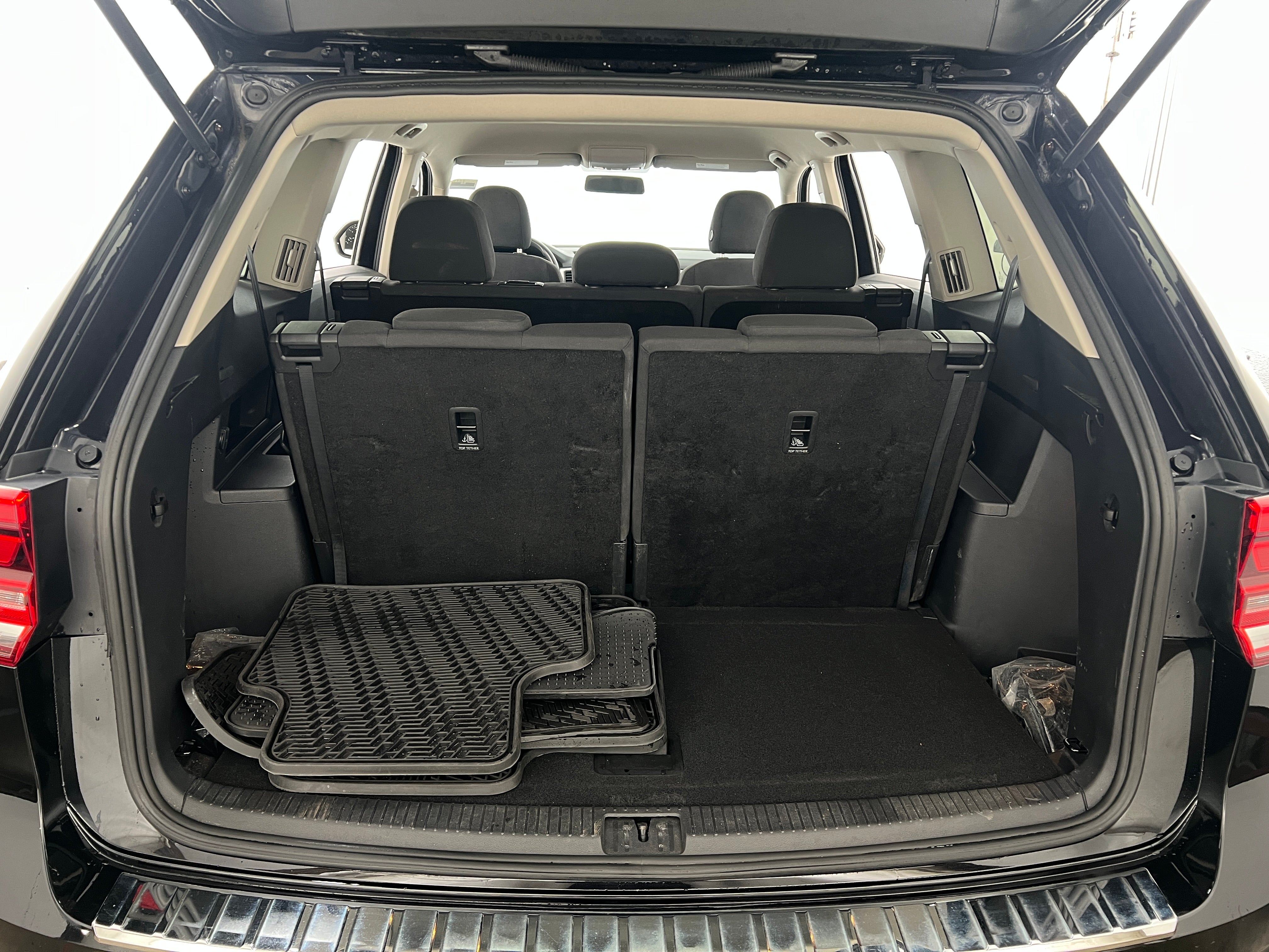 2018 Volkswagen Atlas S 7