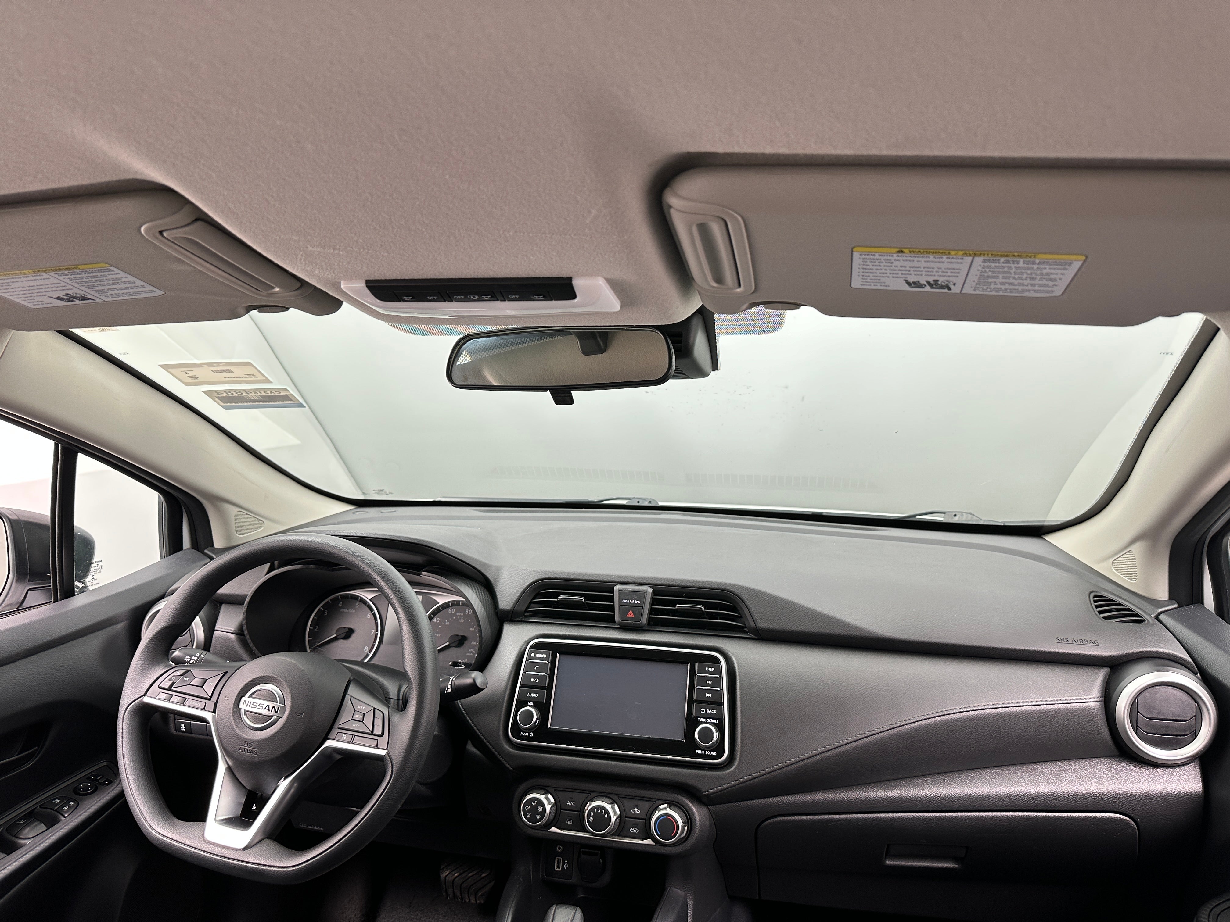 2021 Nissan Versa S 3