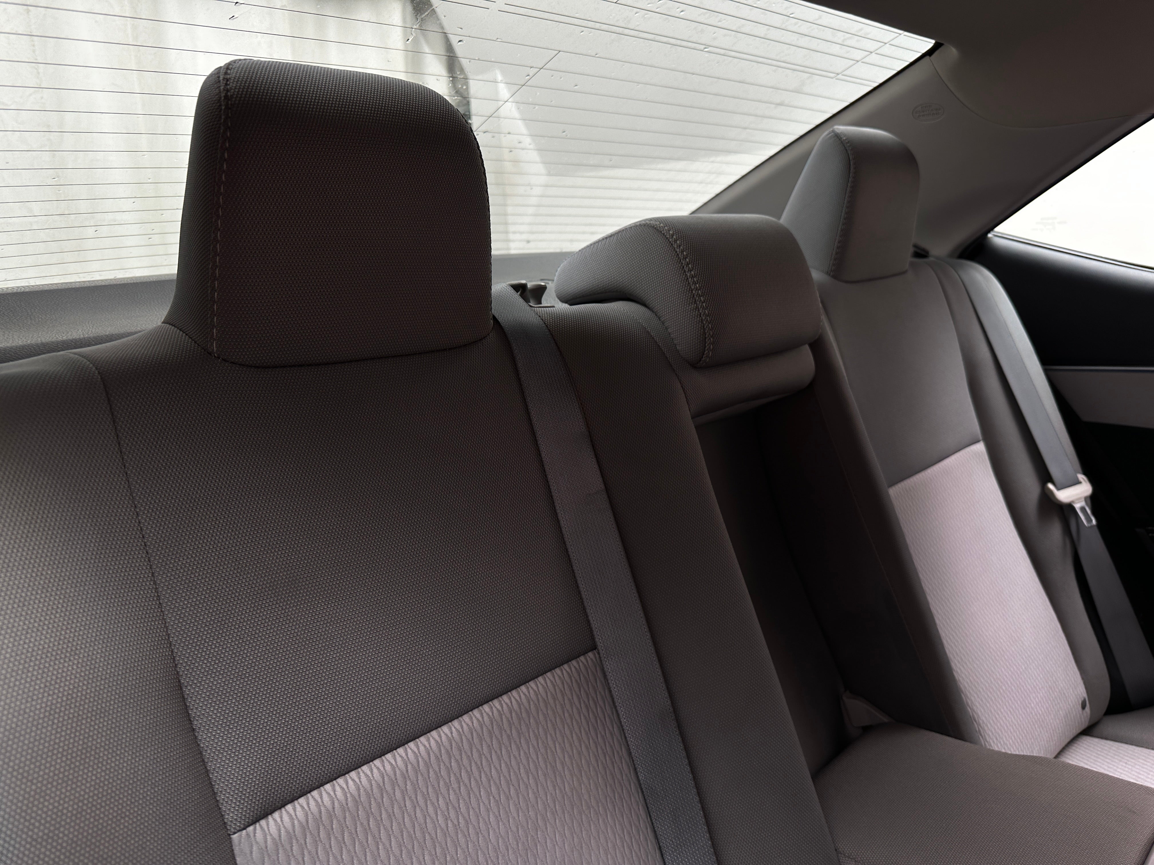 2015 Toyota Corolla LE 6