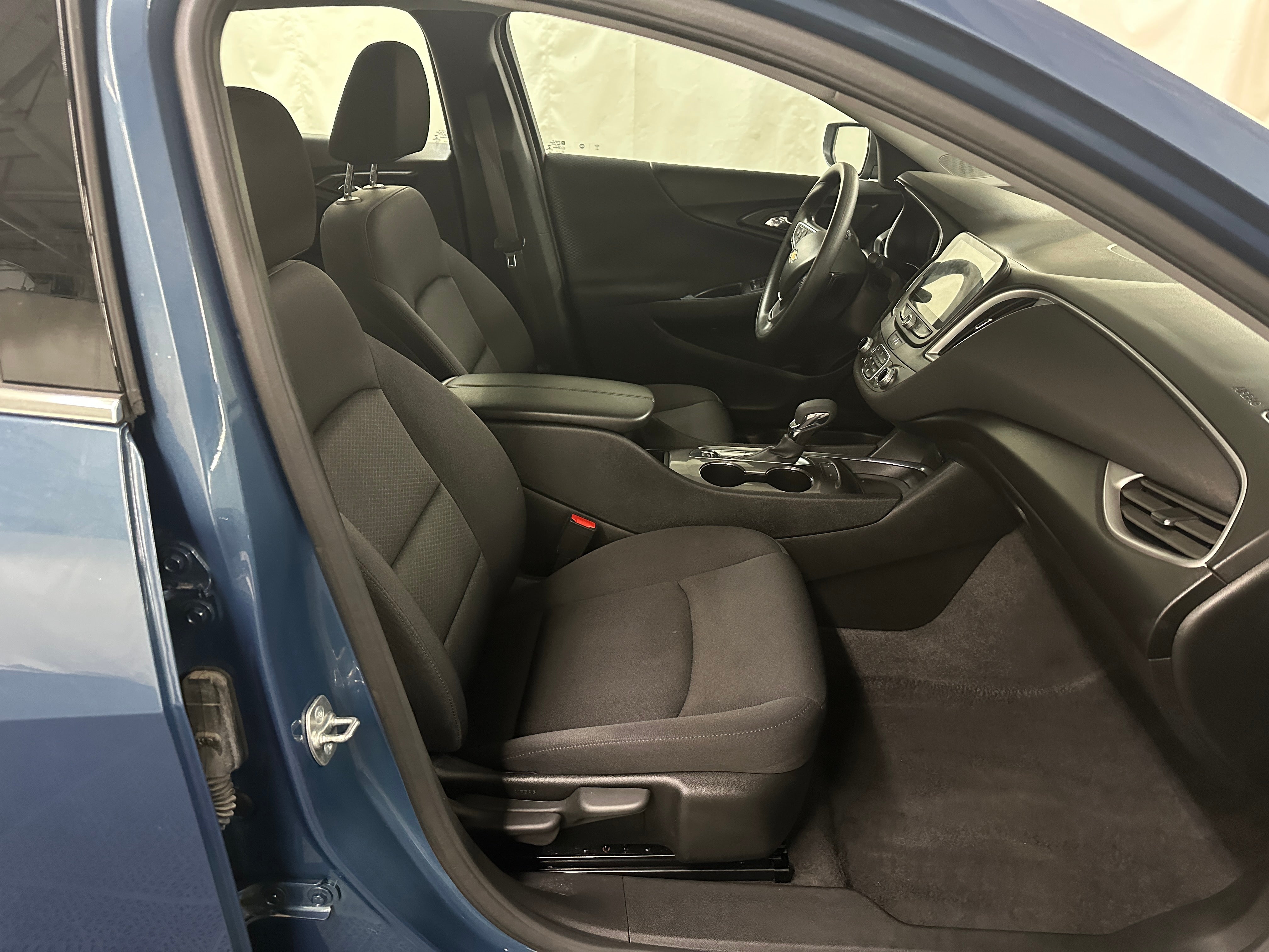 2024 Chevrolet Malibu LT 2