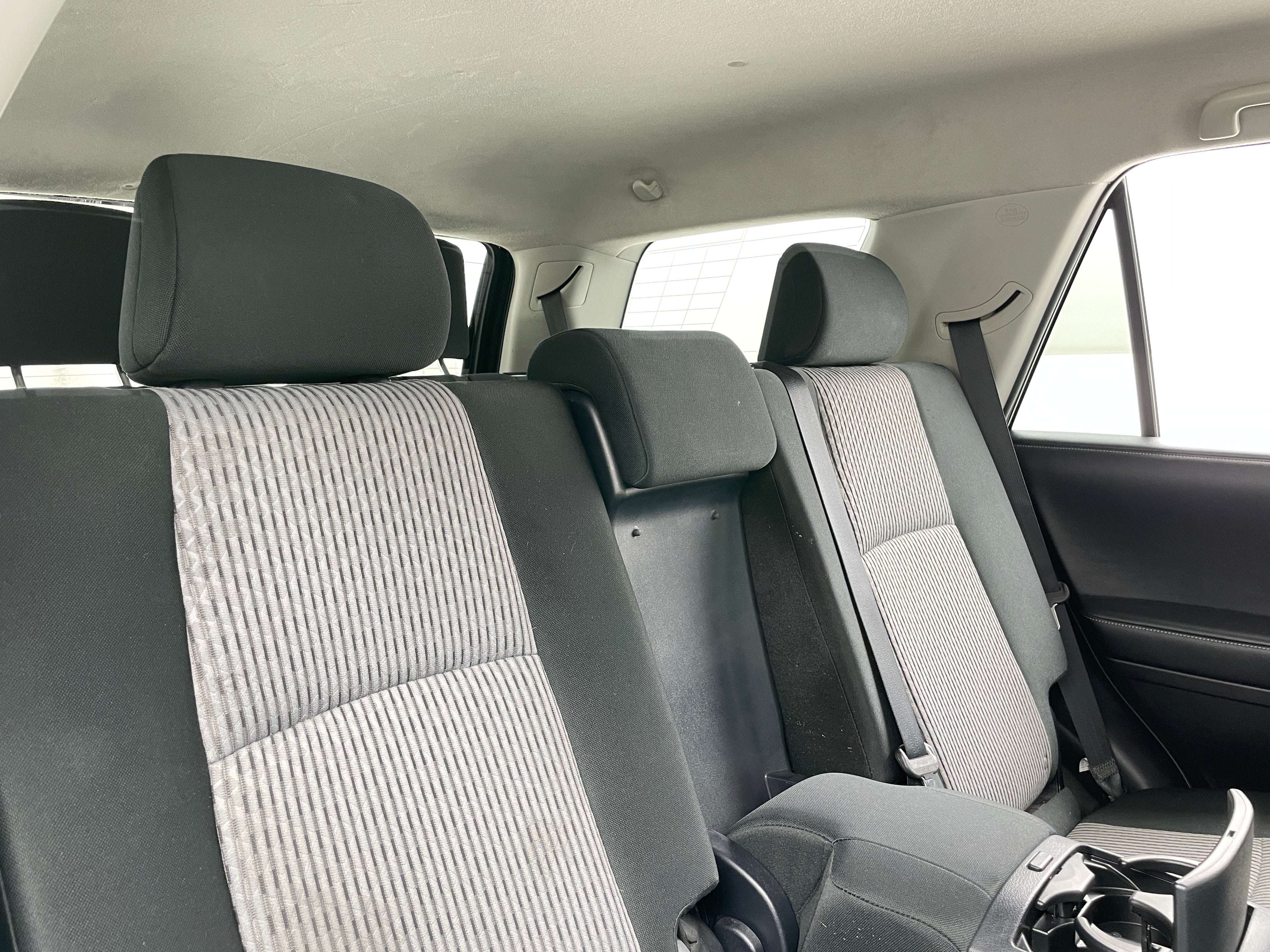 2016 Toyota 4Runner SR5 6