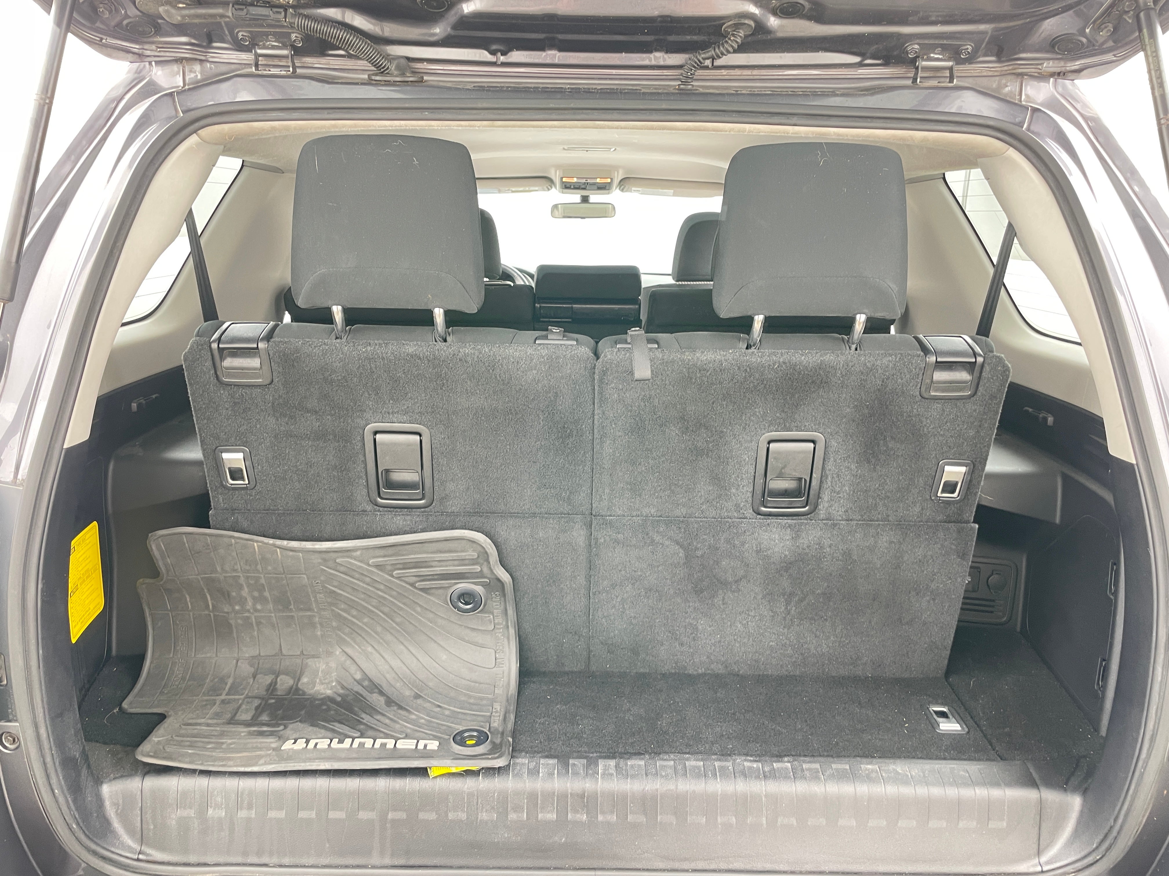 2016 Toyota 4Runner SR5 7