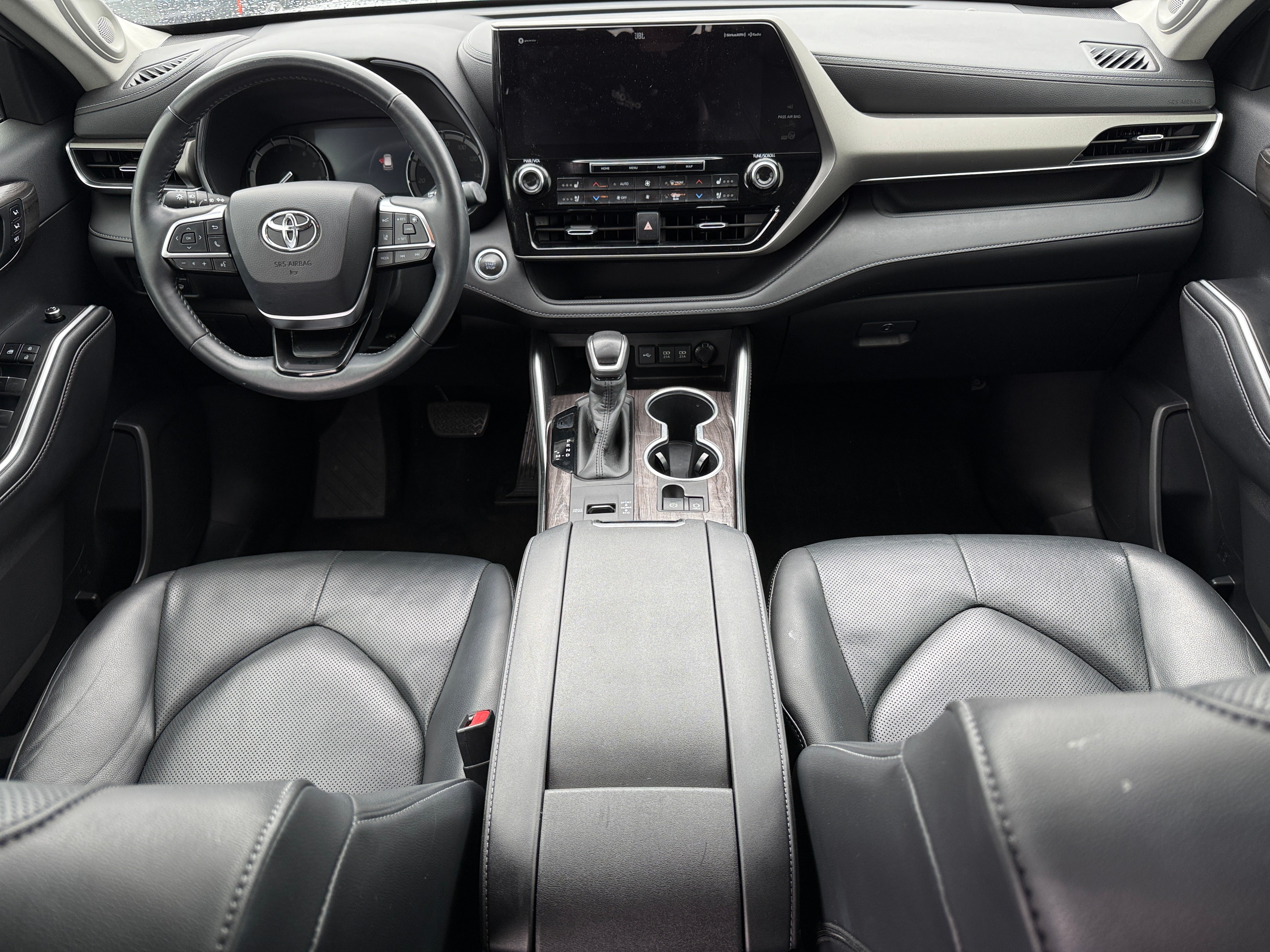 Thumbnail: 2020 Toyota Highlander - 2
