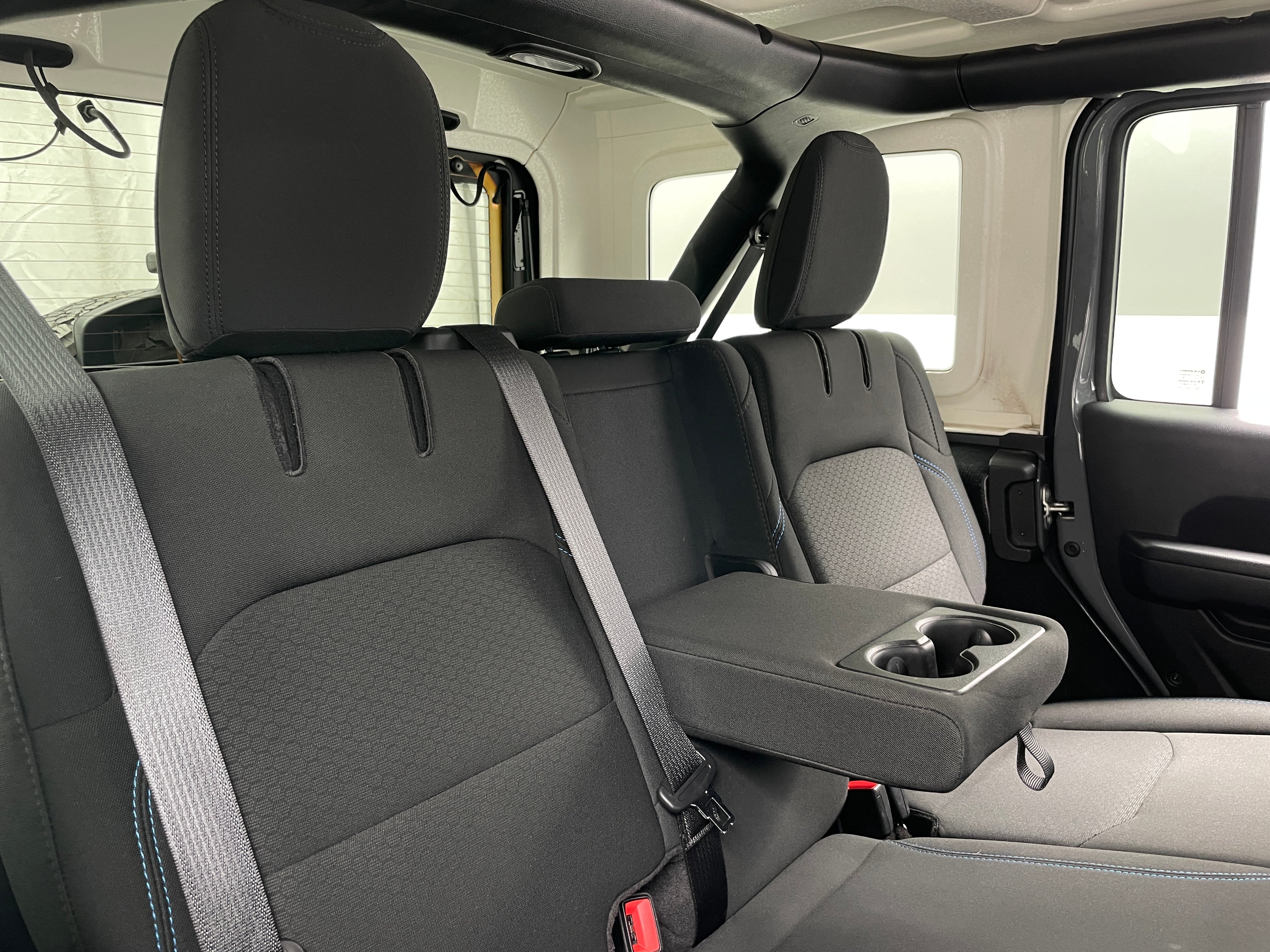 2023 Jeep Wrangler Rubicon 4xe 6
