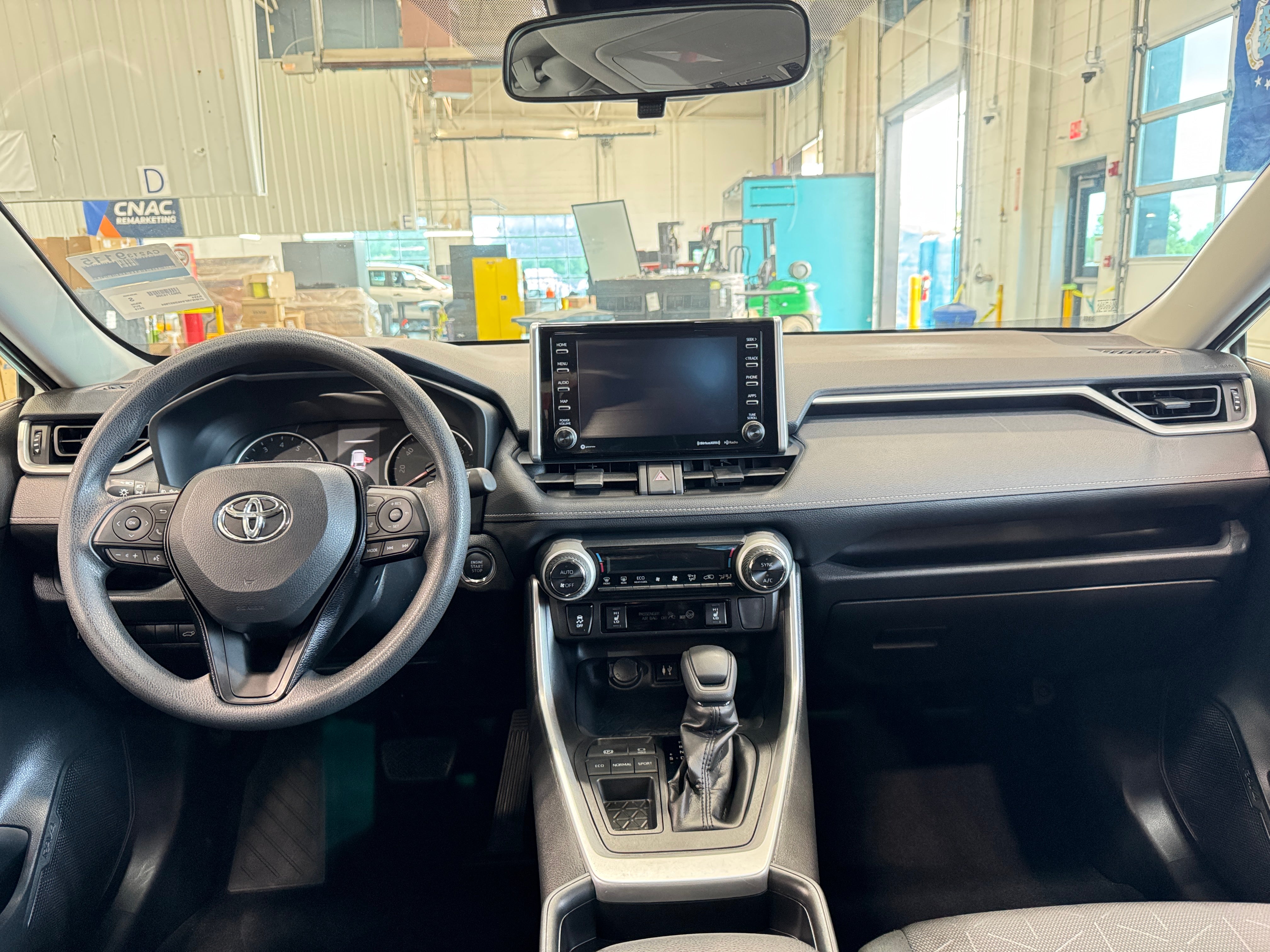 2019 Toyota RAV4 XLE 3