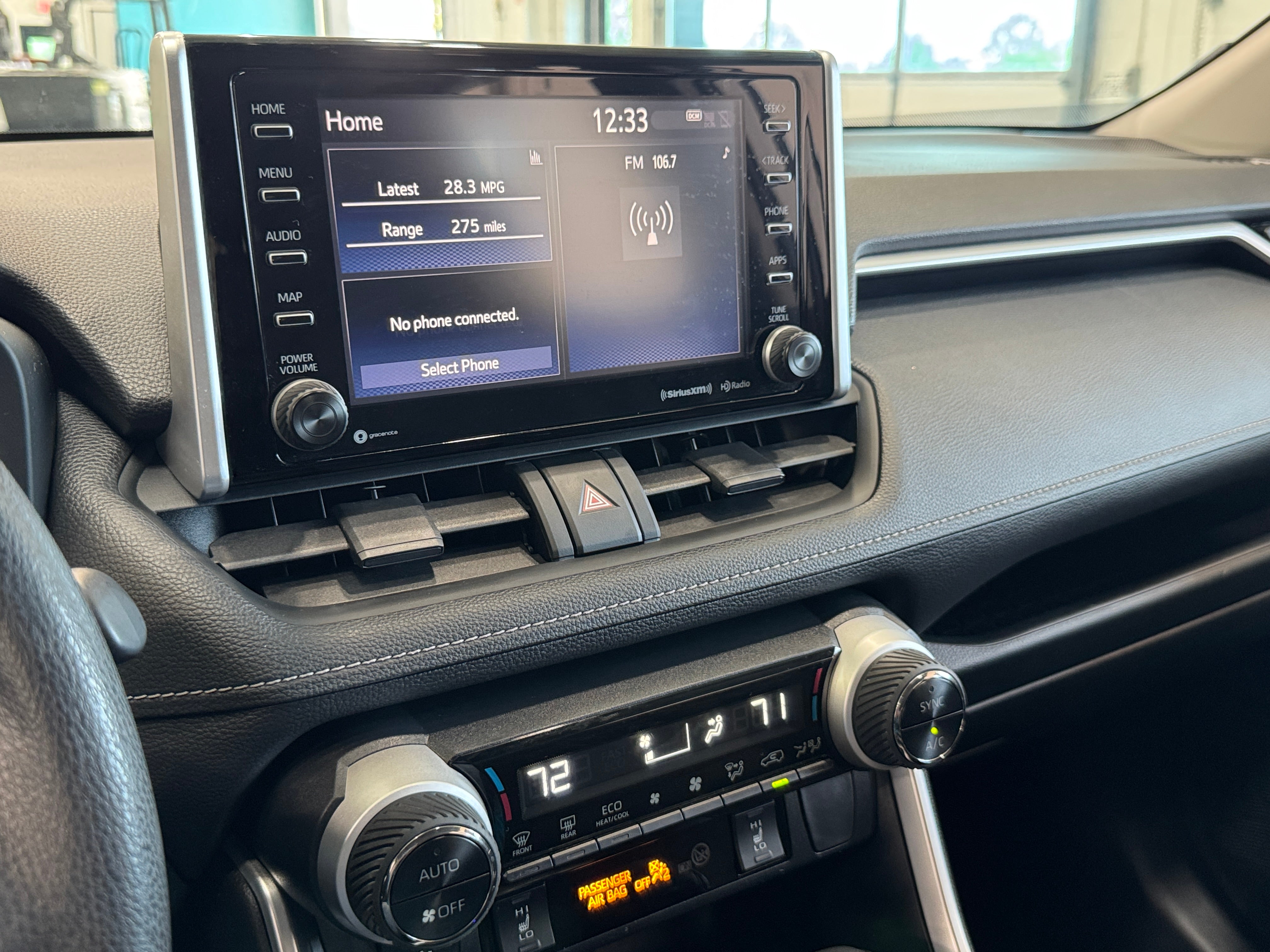 2019 Toyota RAV4 XLE 4