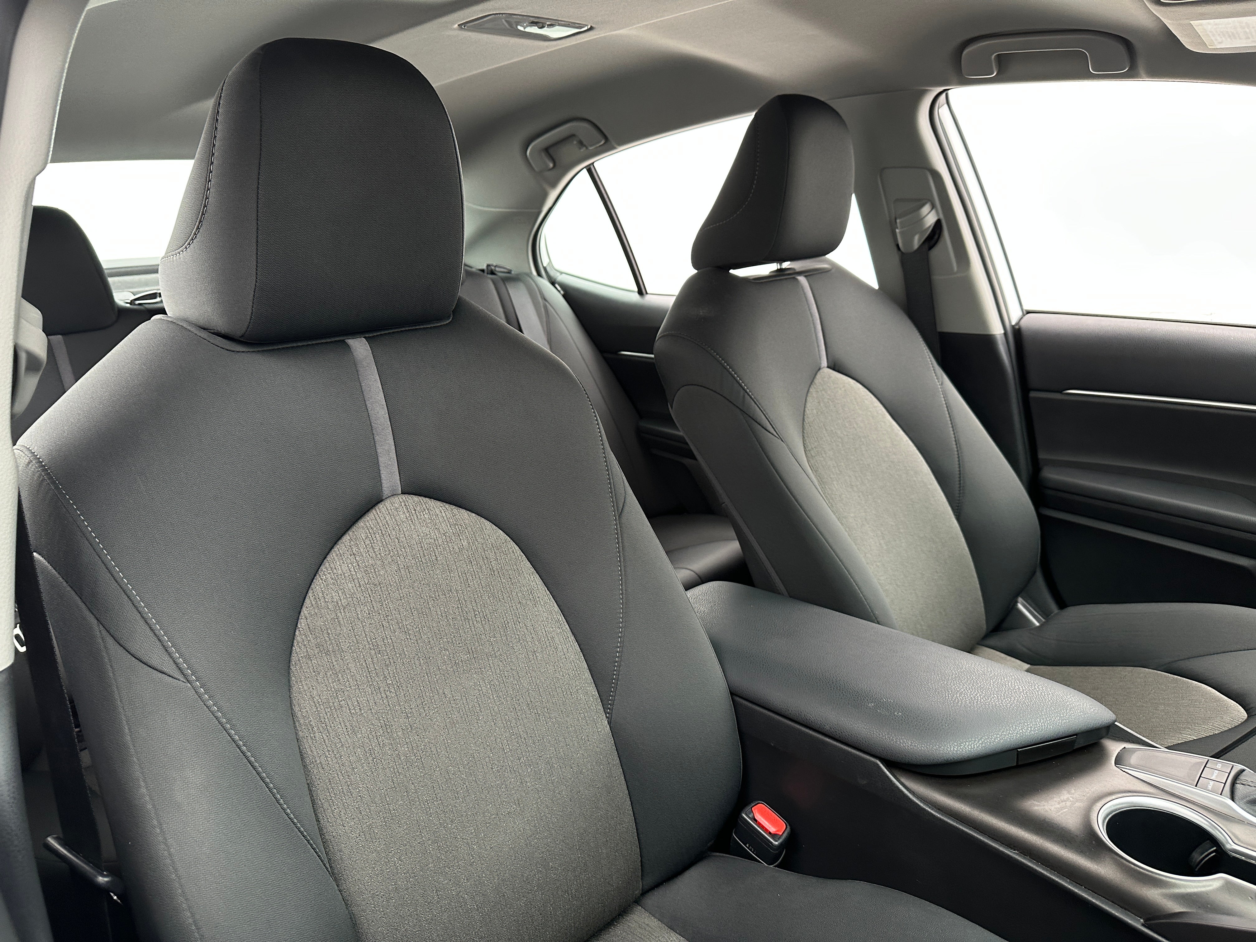 2024 Toyota Camry LE 2
